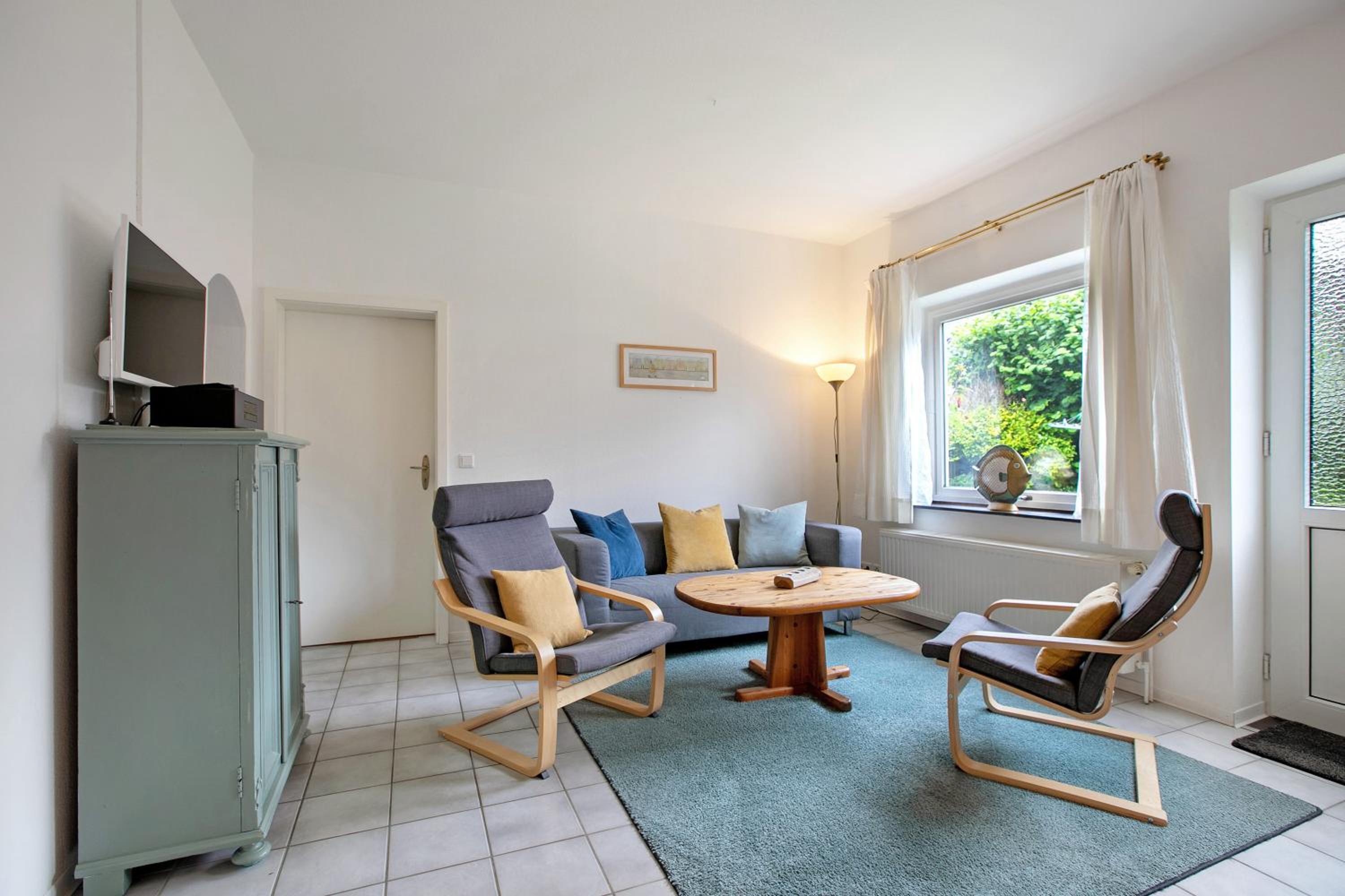 Two-Bedroom Deluxe Apartment with Garden View