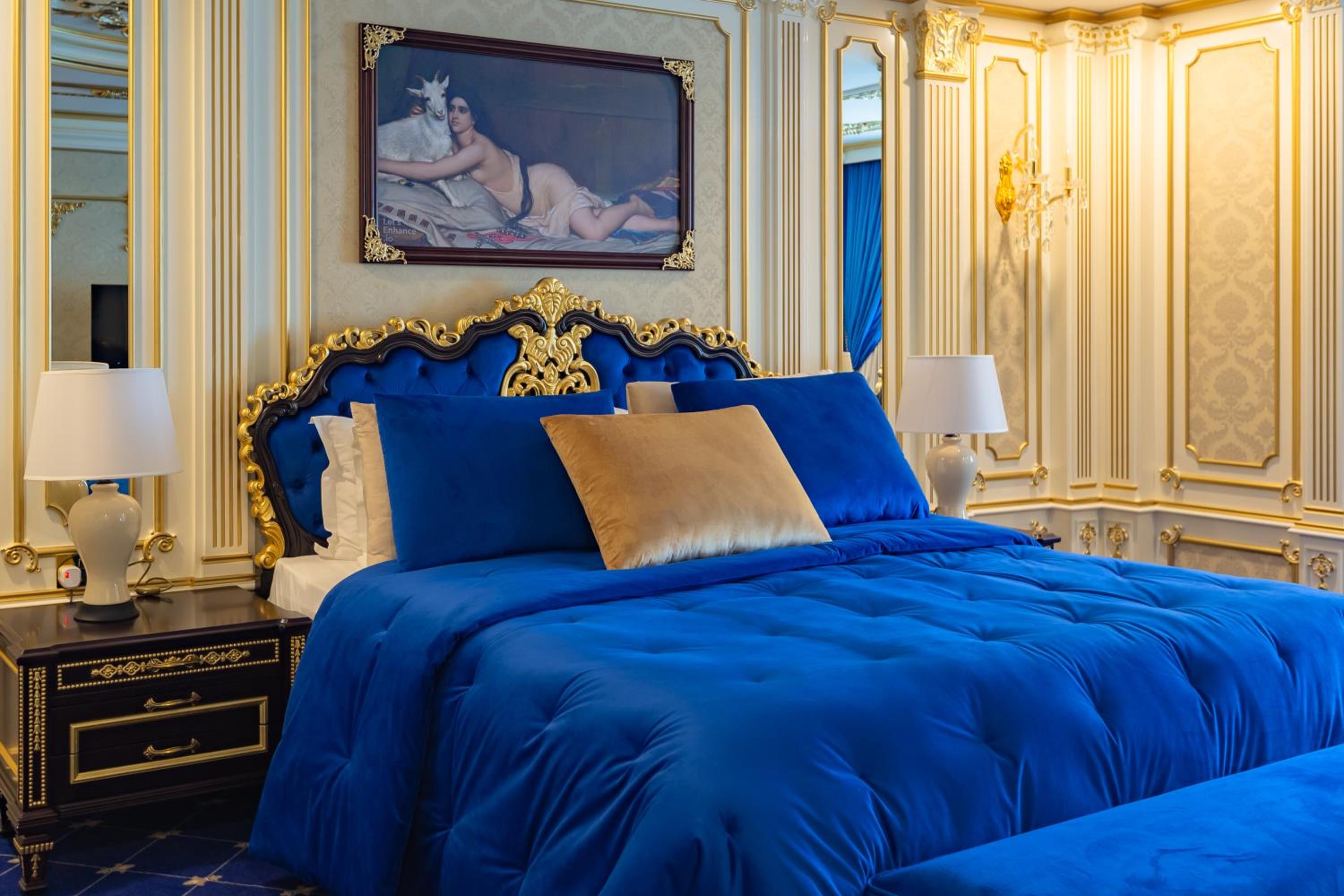 Presidential Suite