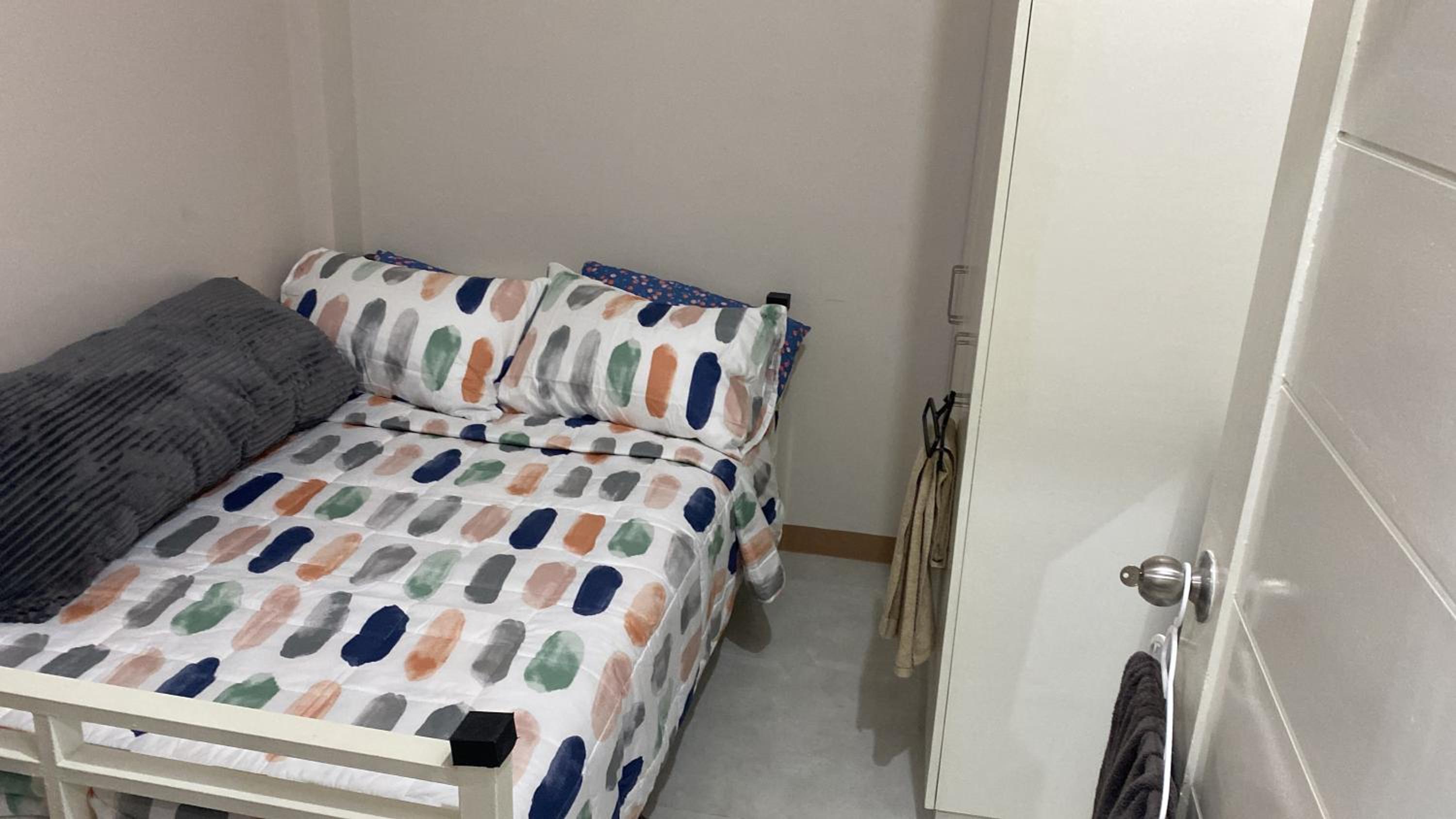 One-Bedroom House photo 2