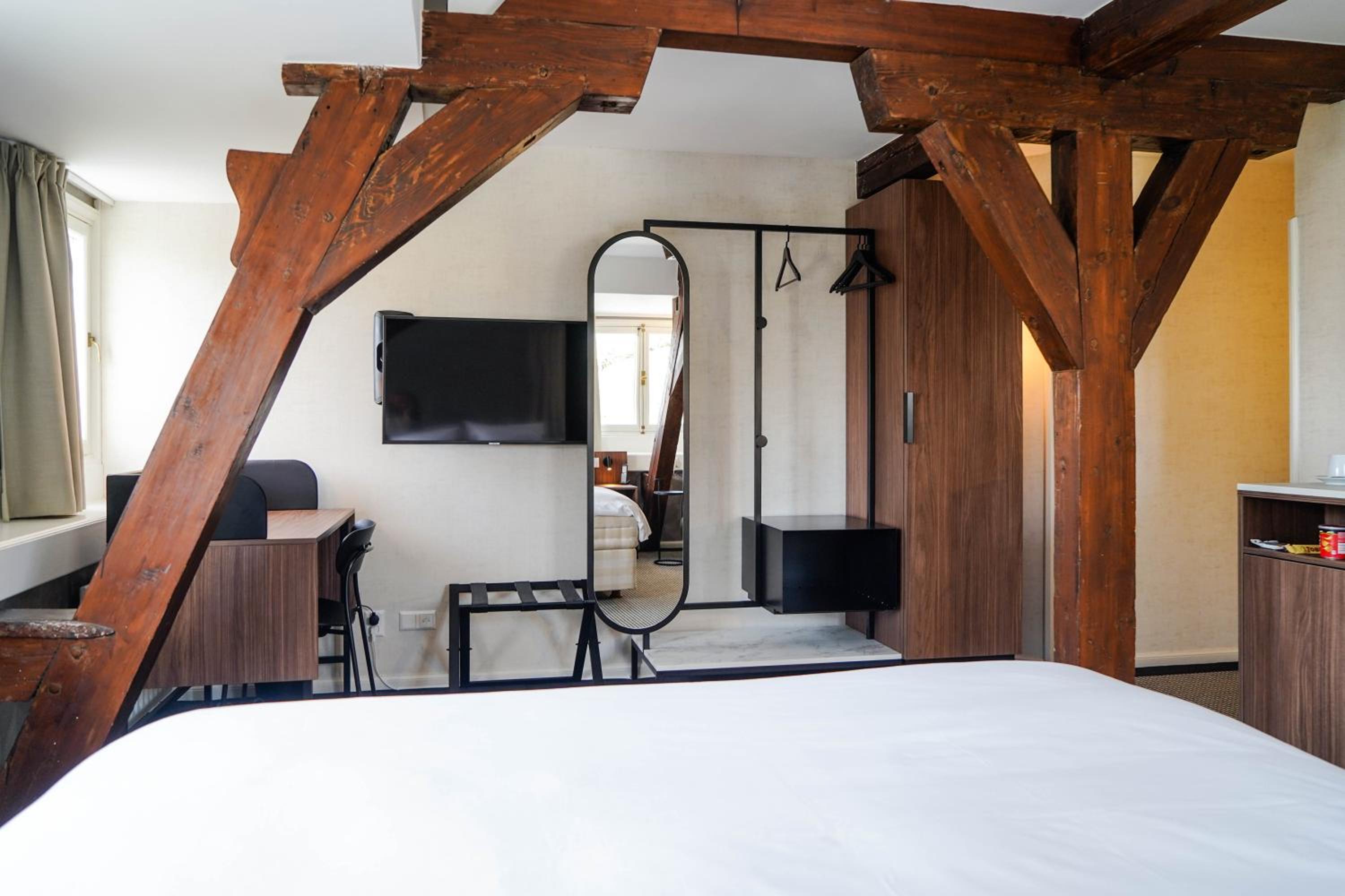 Double Room - Photo 2