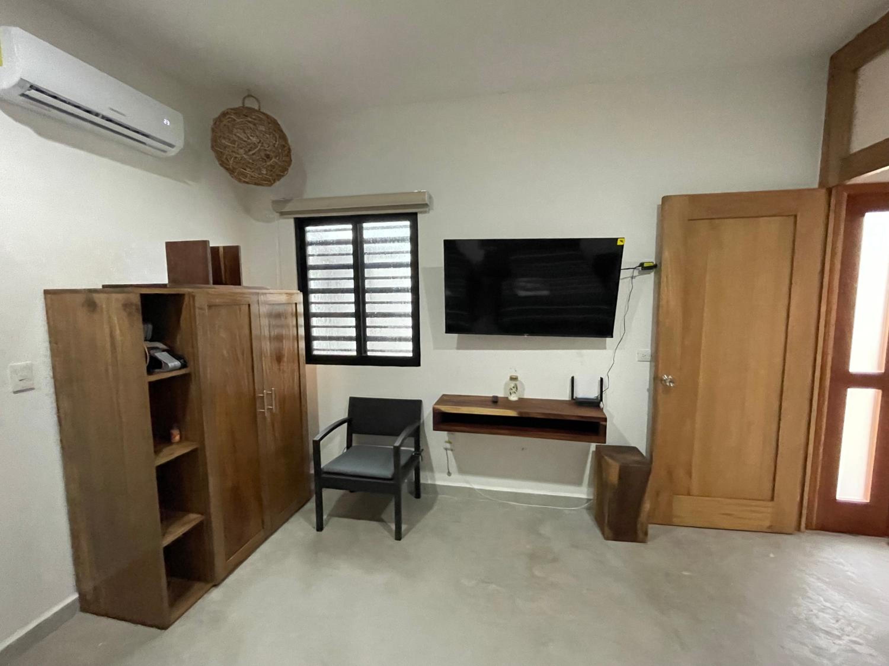 Three-Bedroom House photo 1