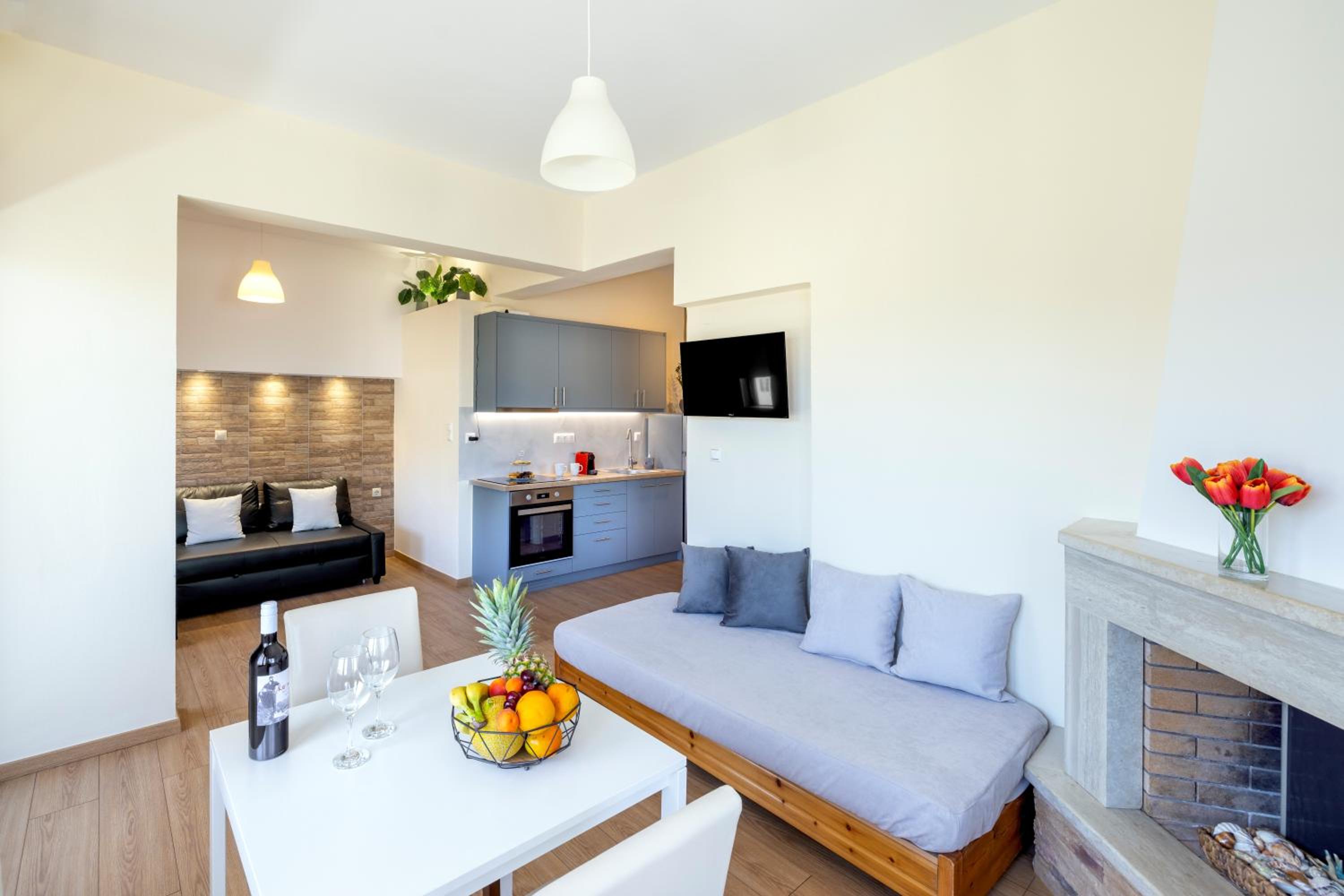 One-Bedroom Apartment