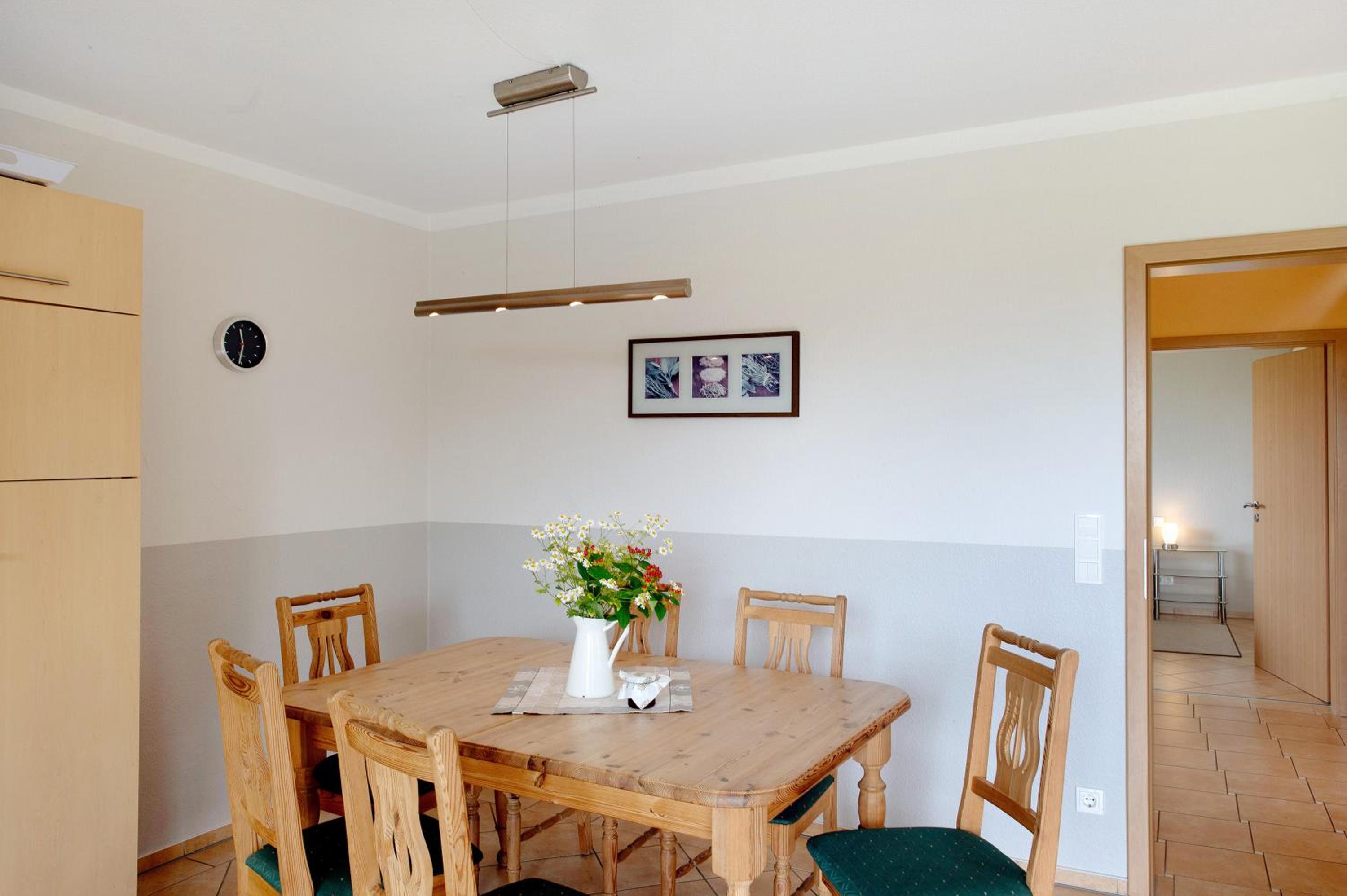 Three-Bedroom House photo 2