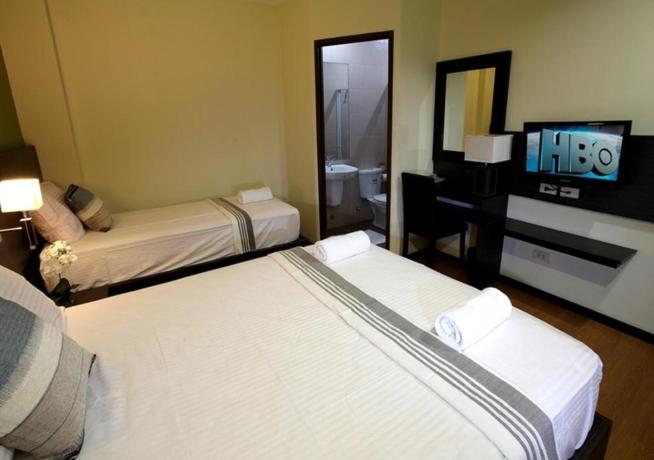 Standard Triple Room - Photo 1