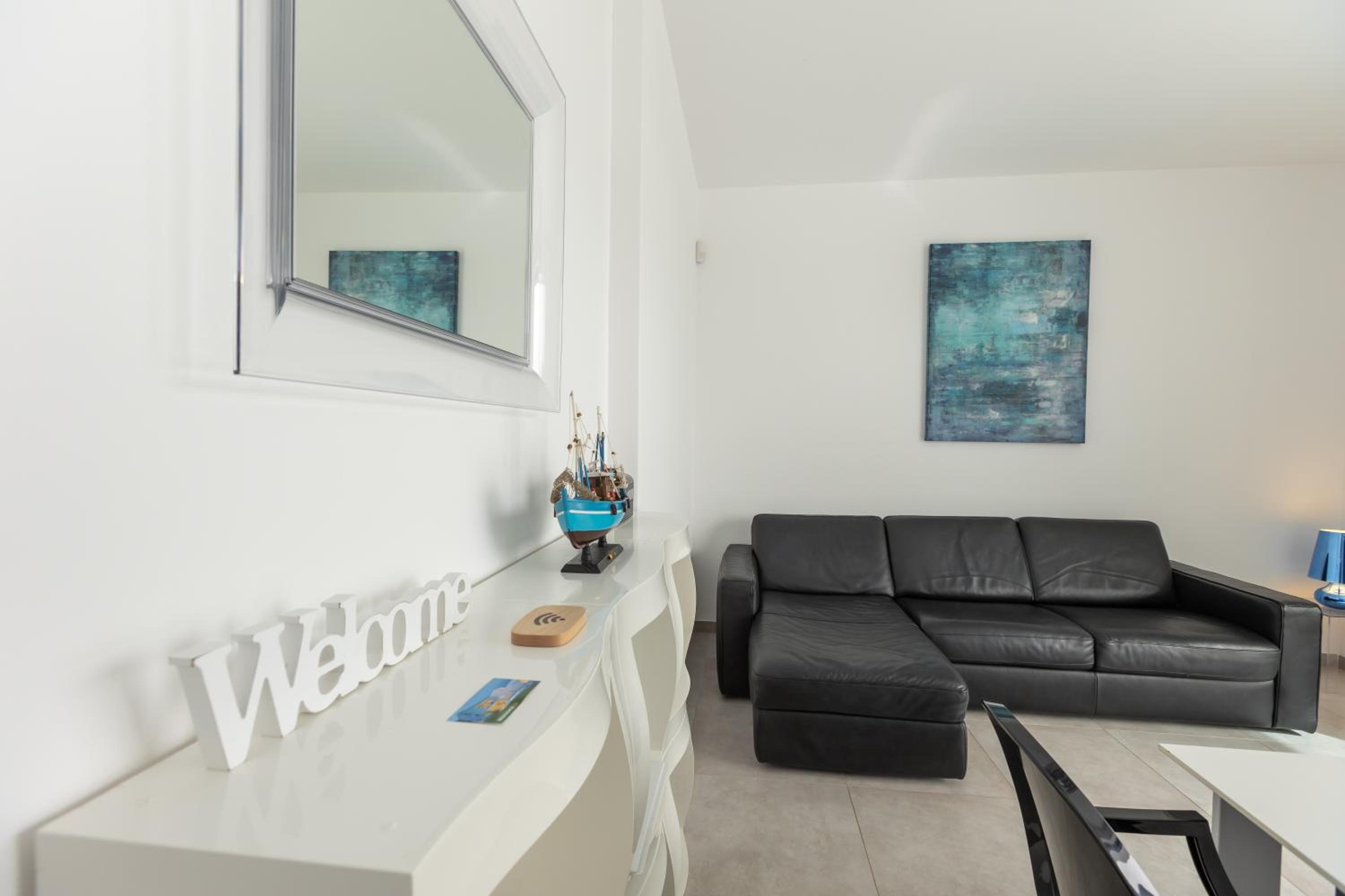 Superior Apartment
