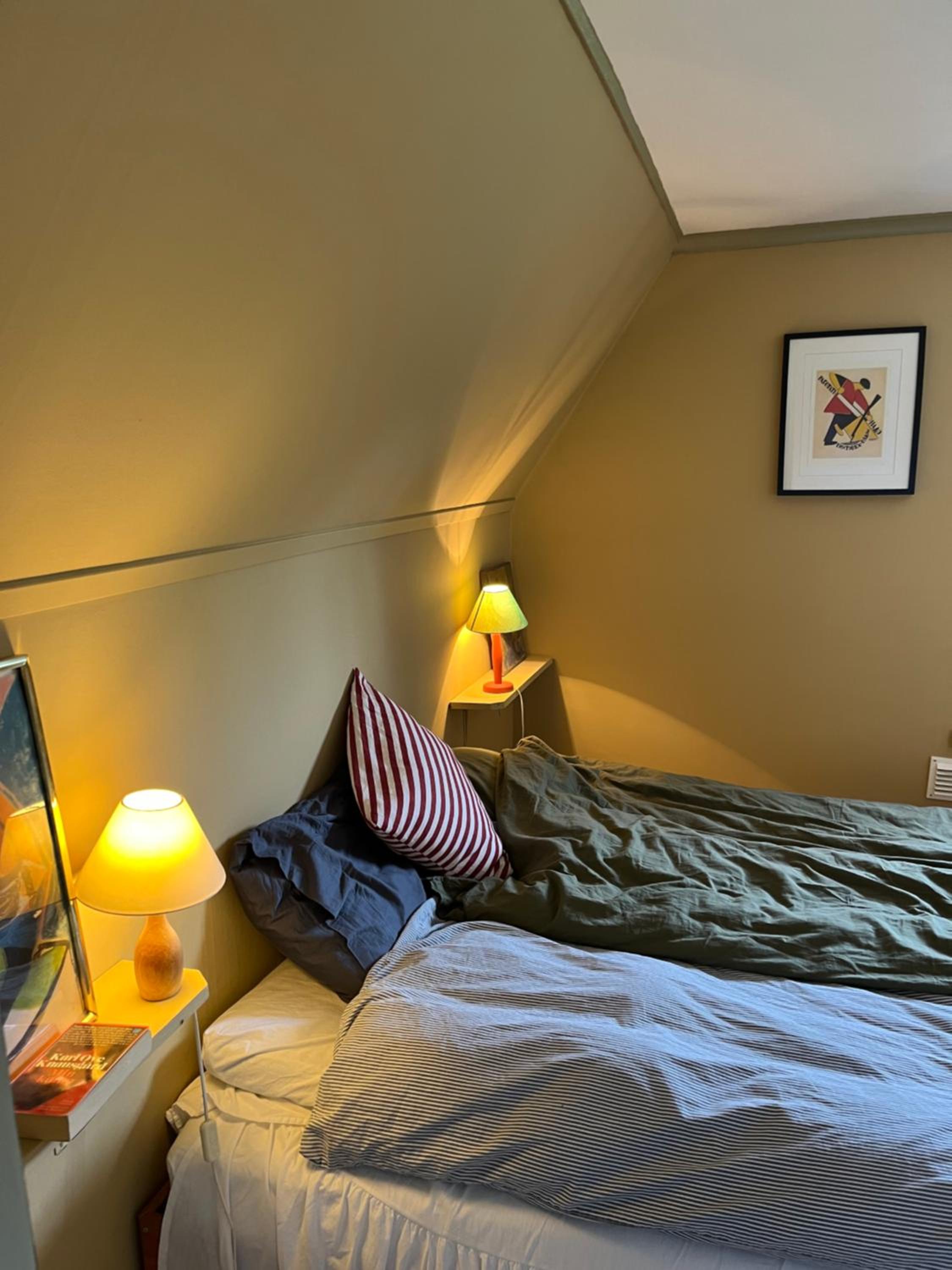Seven-Bedroom House photo 1