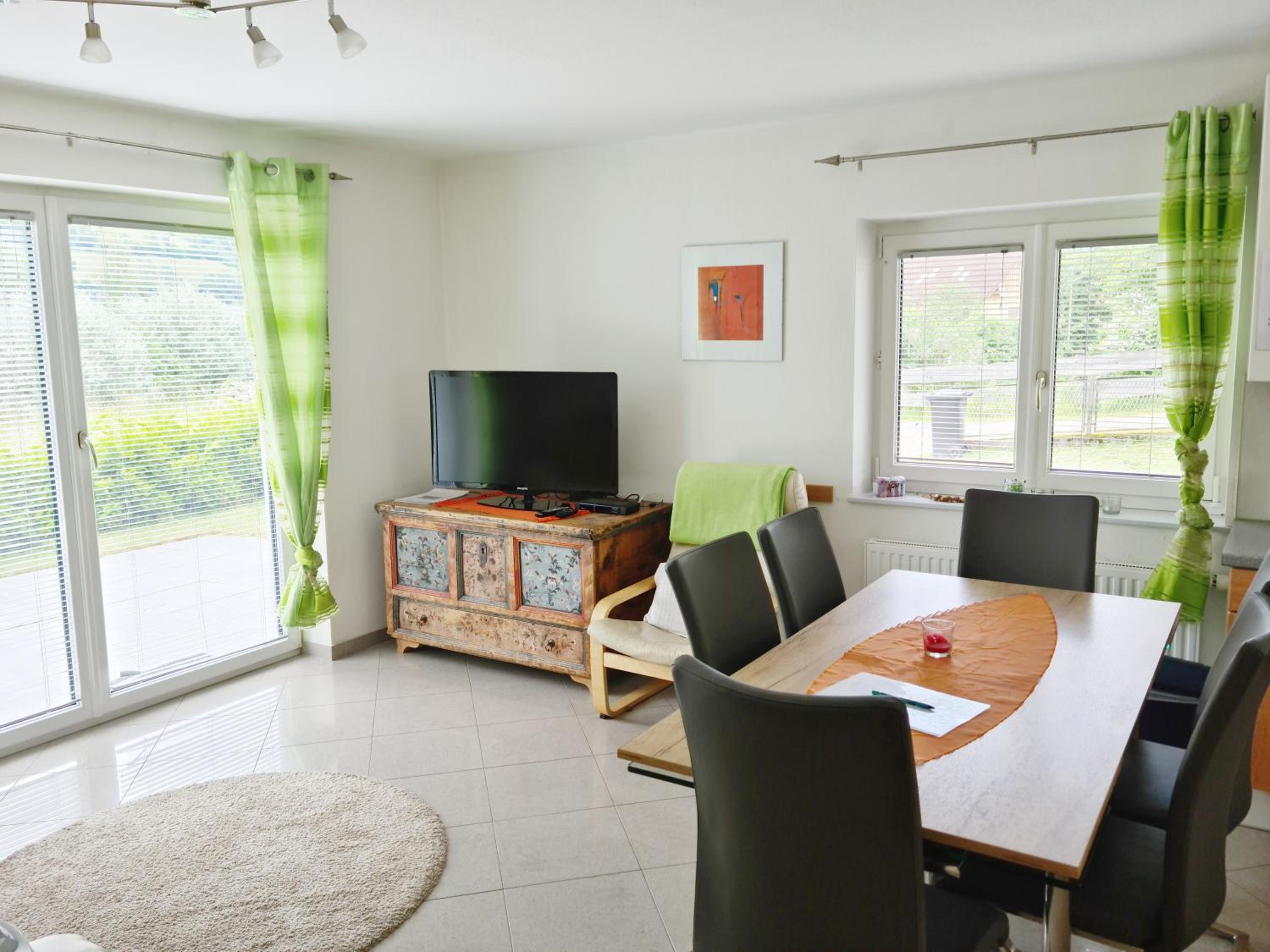 Two-Bedroom House photo 3