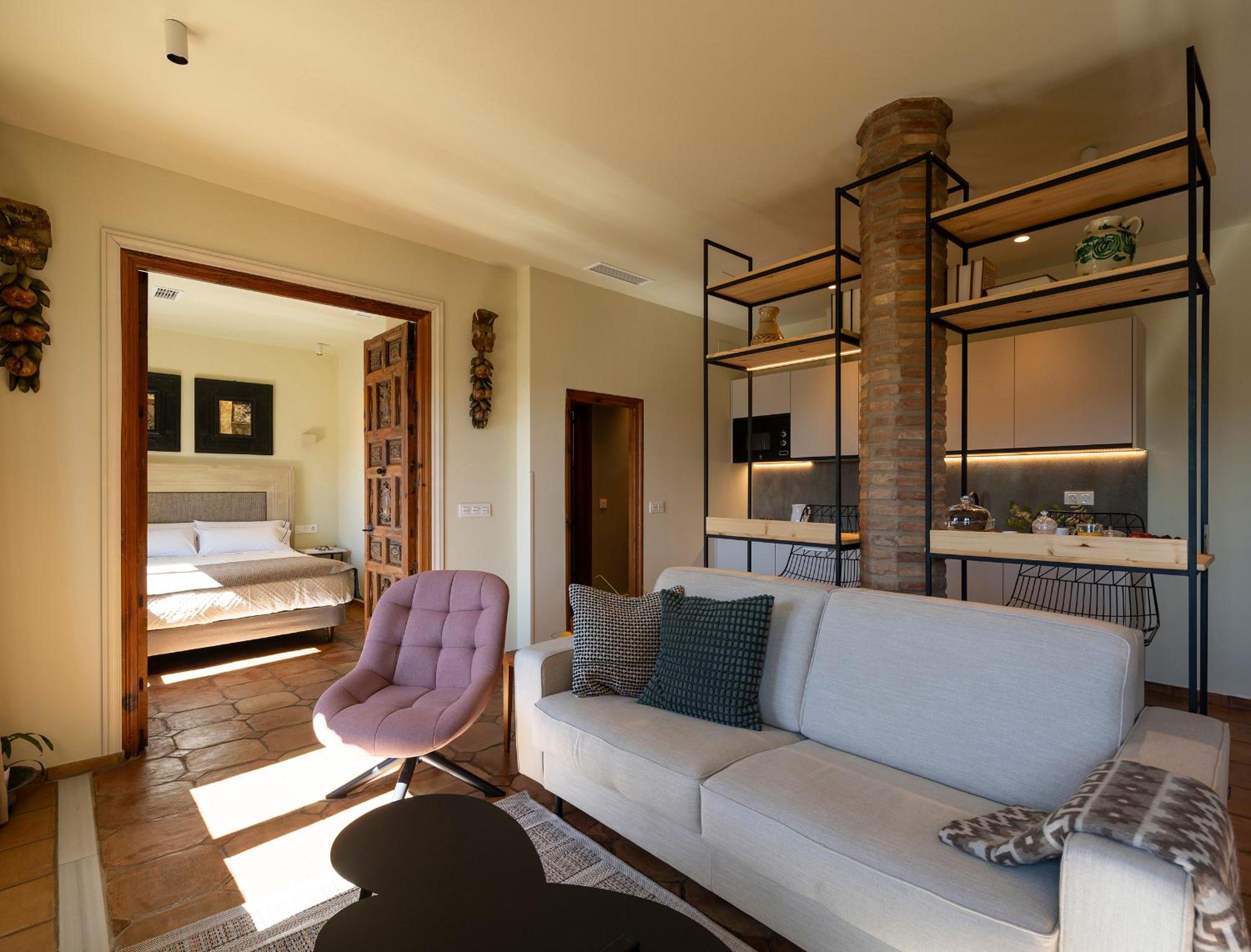 Superior One-Bedroom Apartment with Balcony