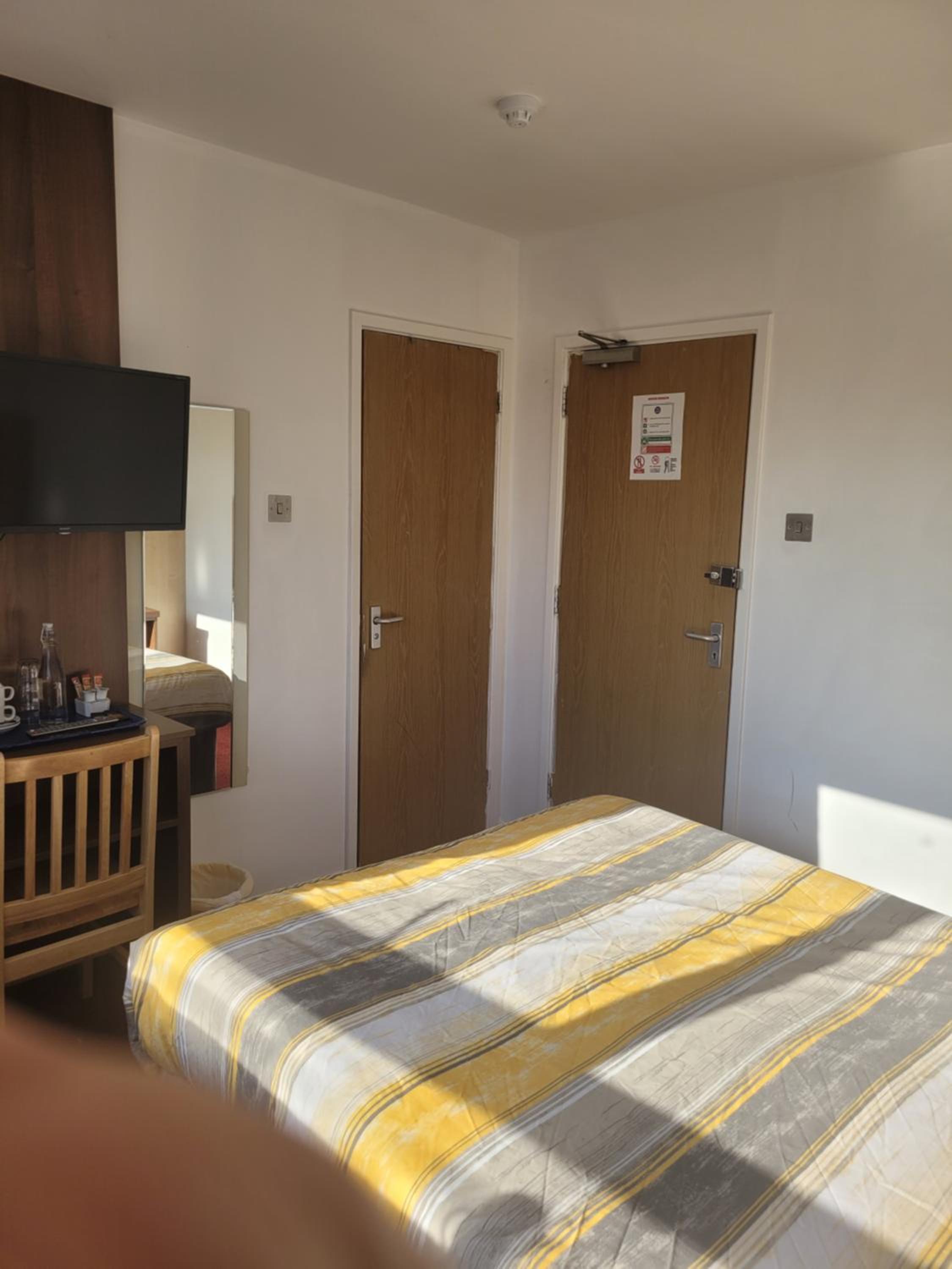 Superior Double En-suite Room - Photo 8