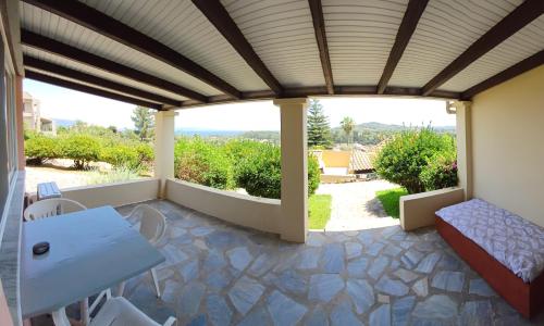 One-Bedroom Apartment with Sea View and Terrace photo 1