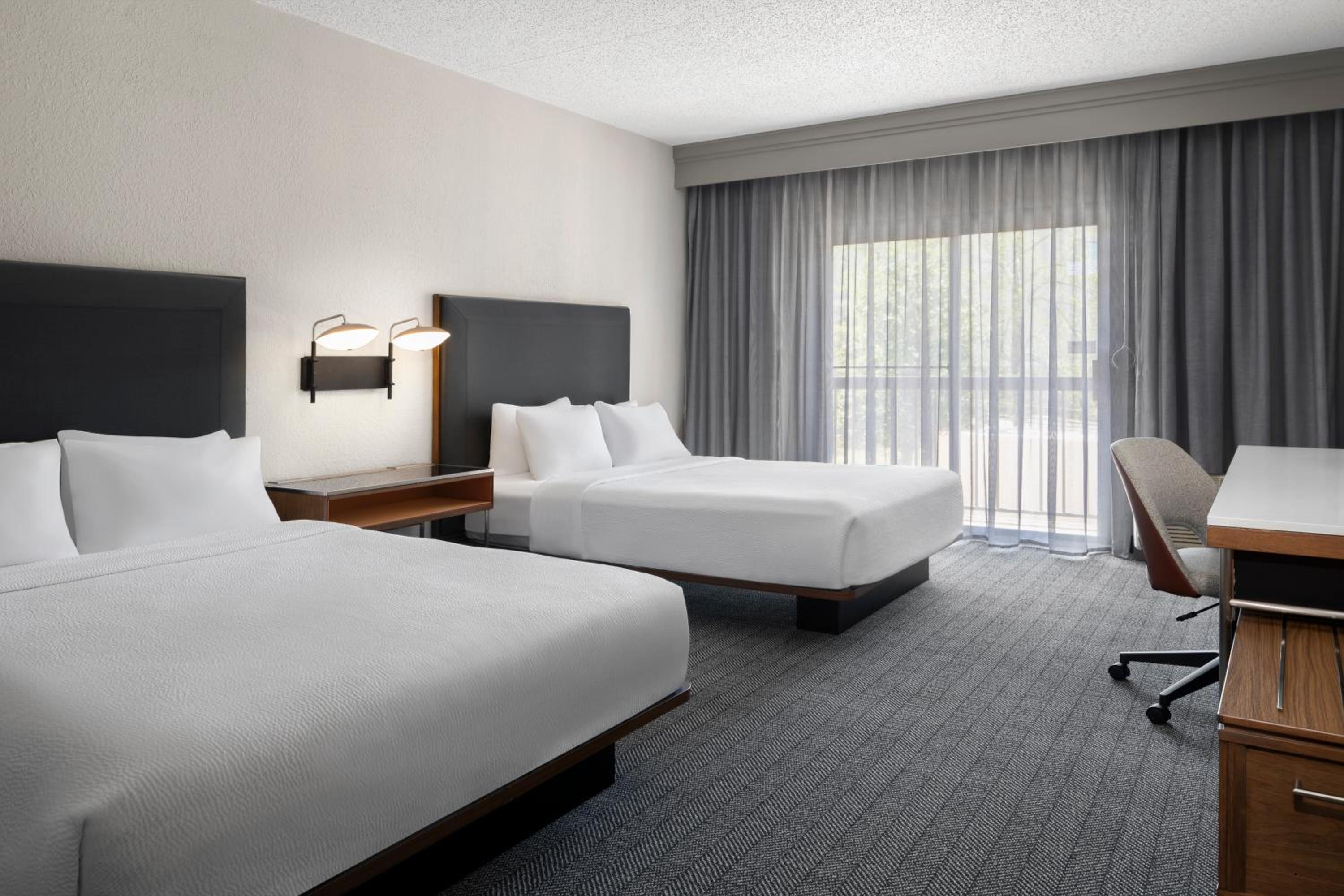 Guest Room, Two Queen Beds - Photo 1