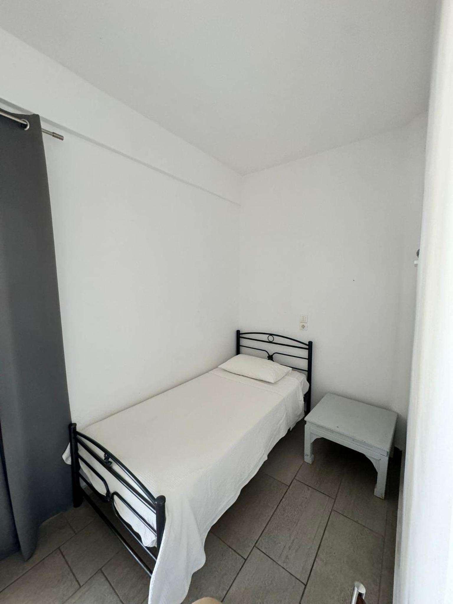 Double Room with Garden View - Photo 6