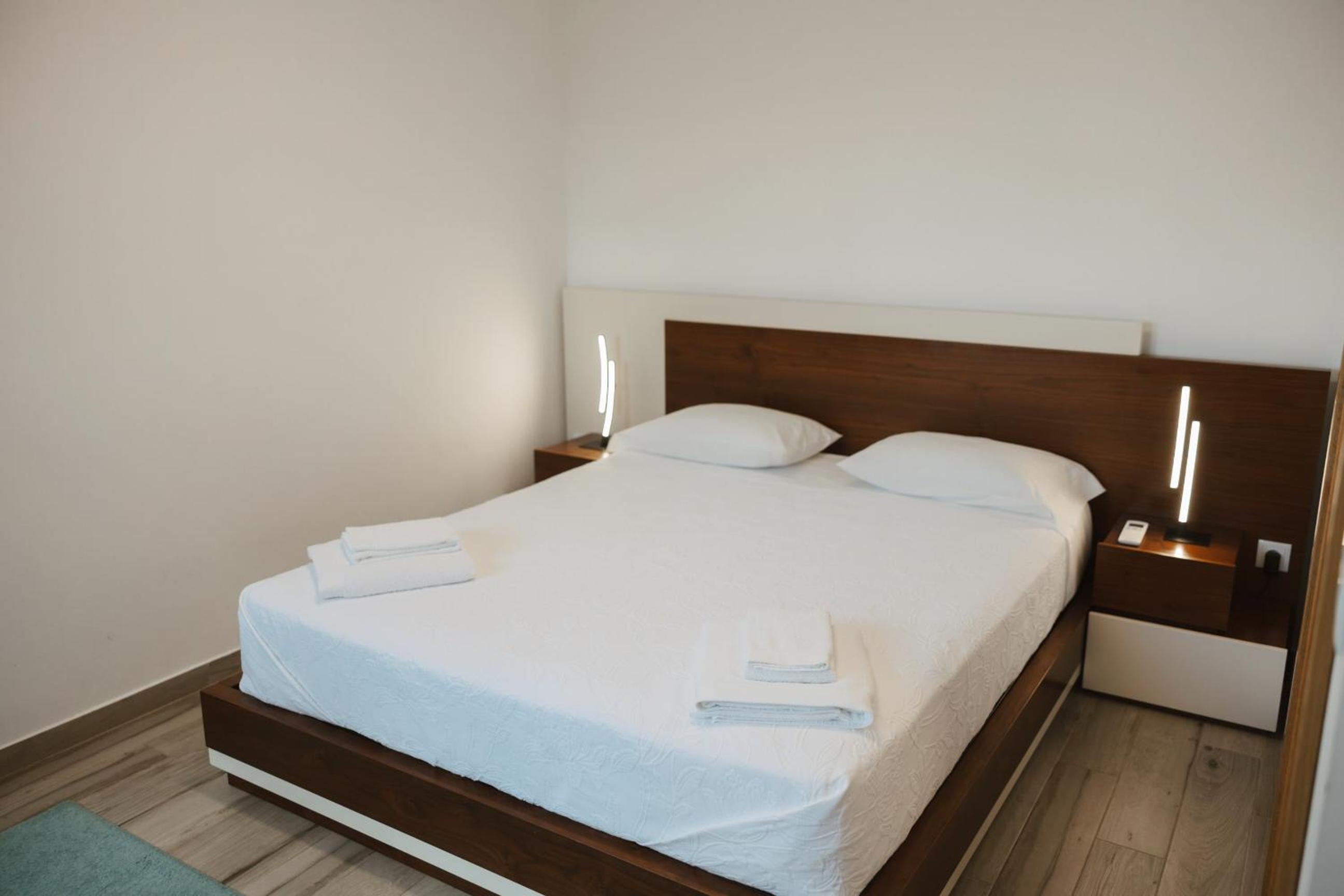 One-Bedroom House - Photo 1