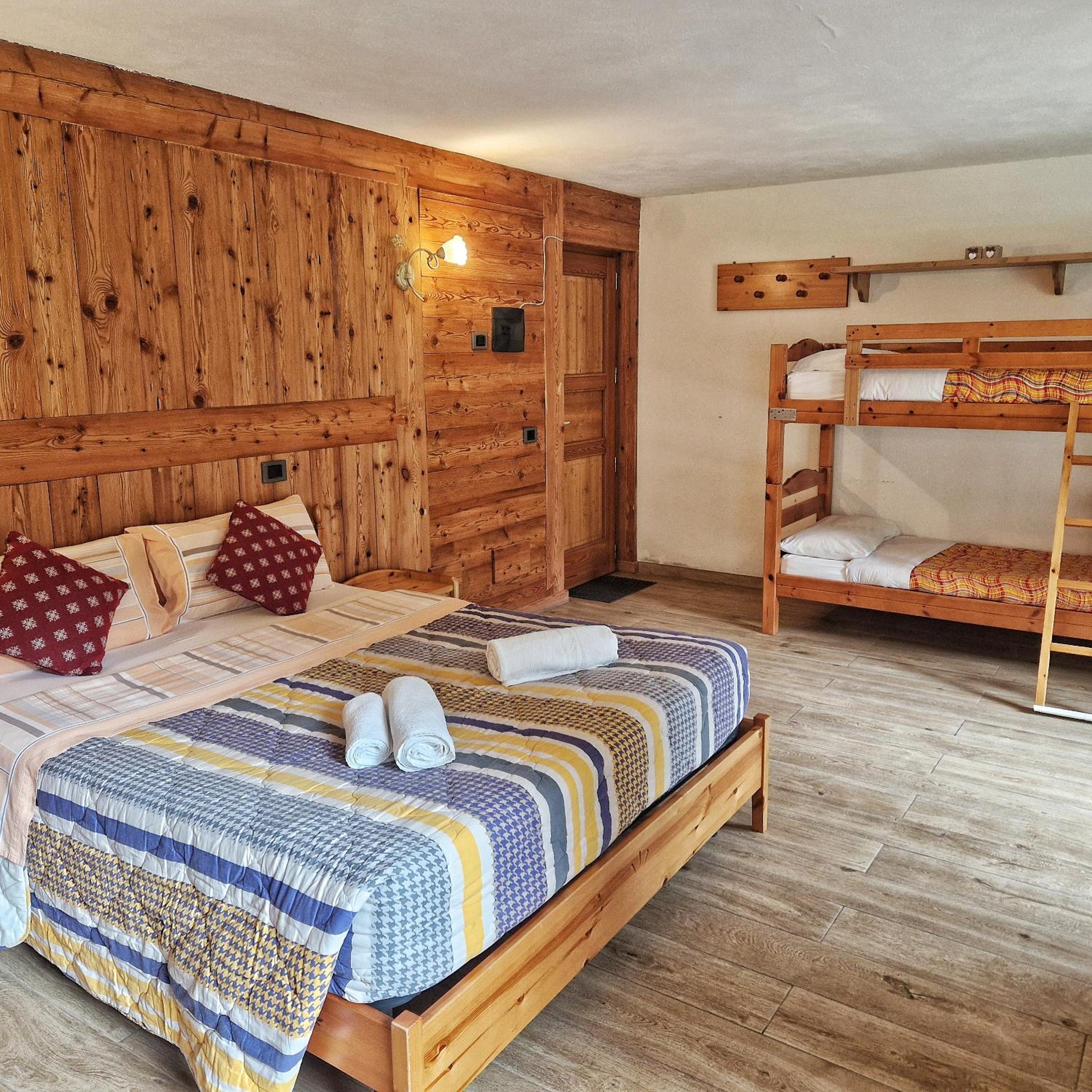 Quadruple Room photo 3