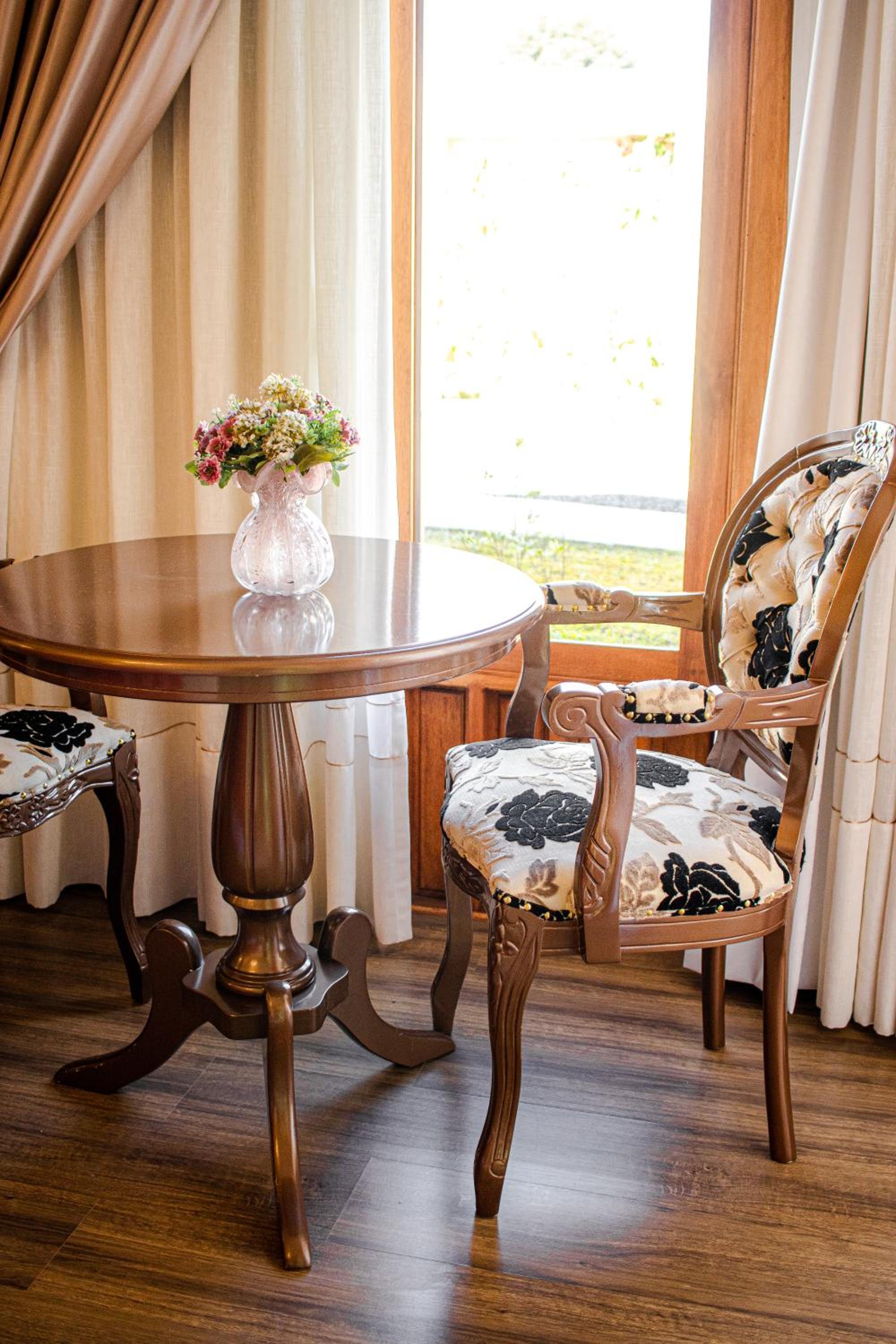 King Room with Garden View photo 3