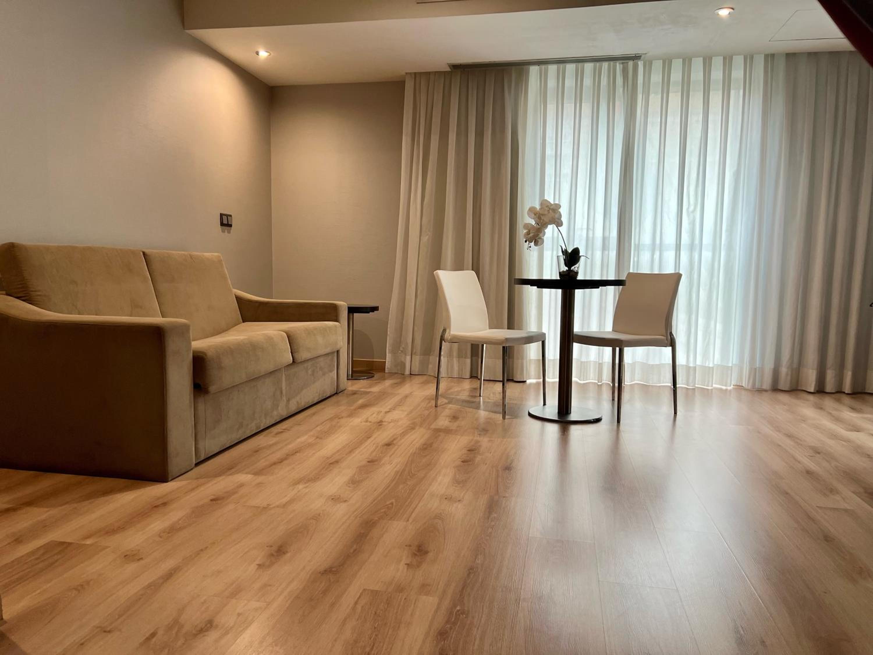 Junior Suite - Photo 4