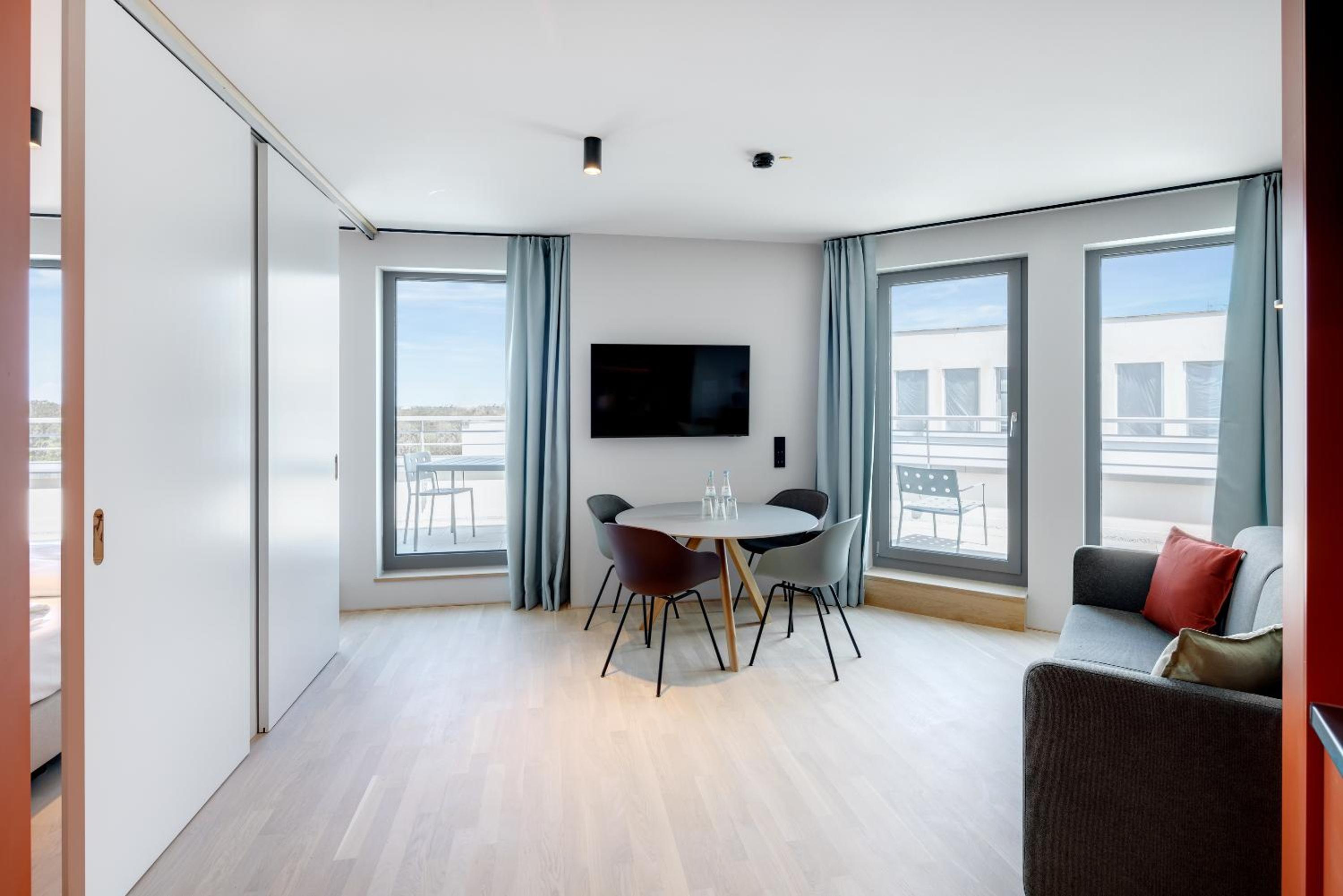 Superior Apartment with Balcony