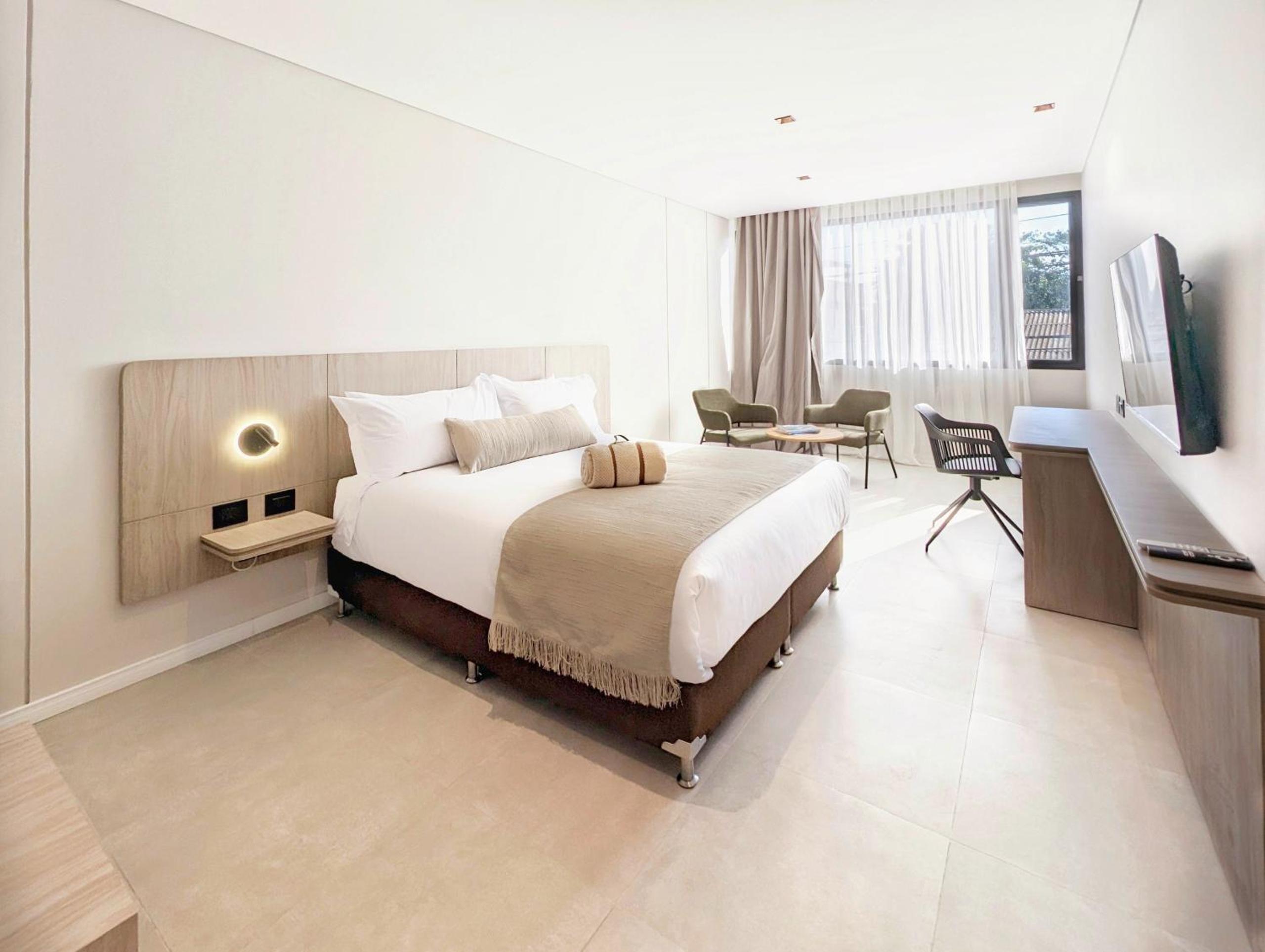 Standard Suite