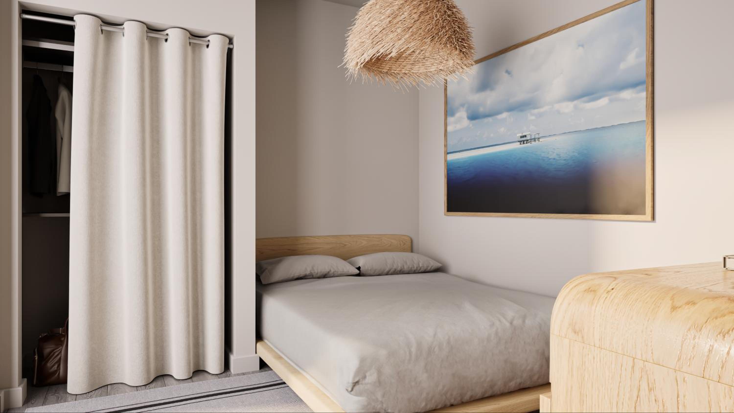Three-Bedroom Apartment with Water View - Photo 2