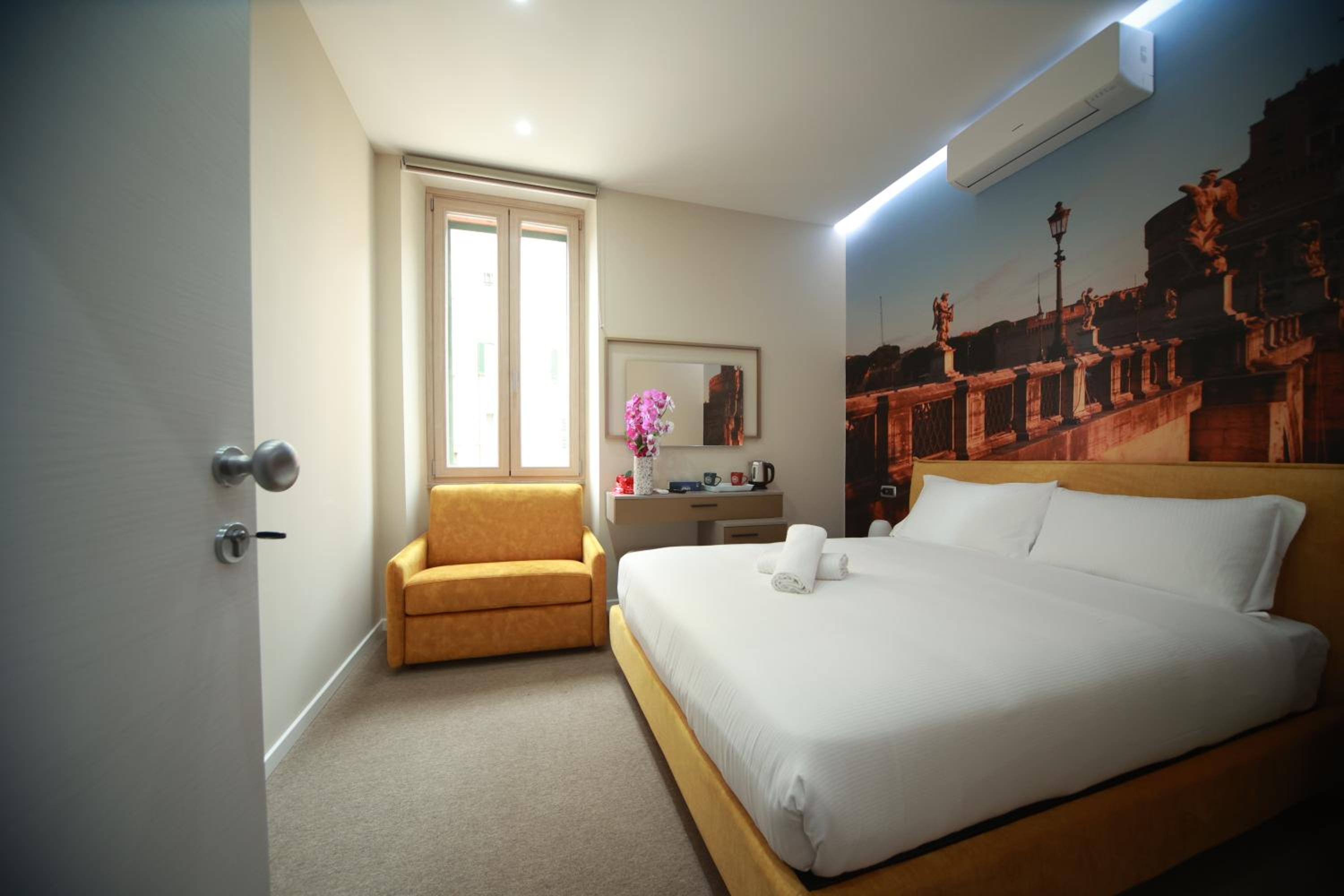 Classic Double Room
