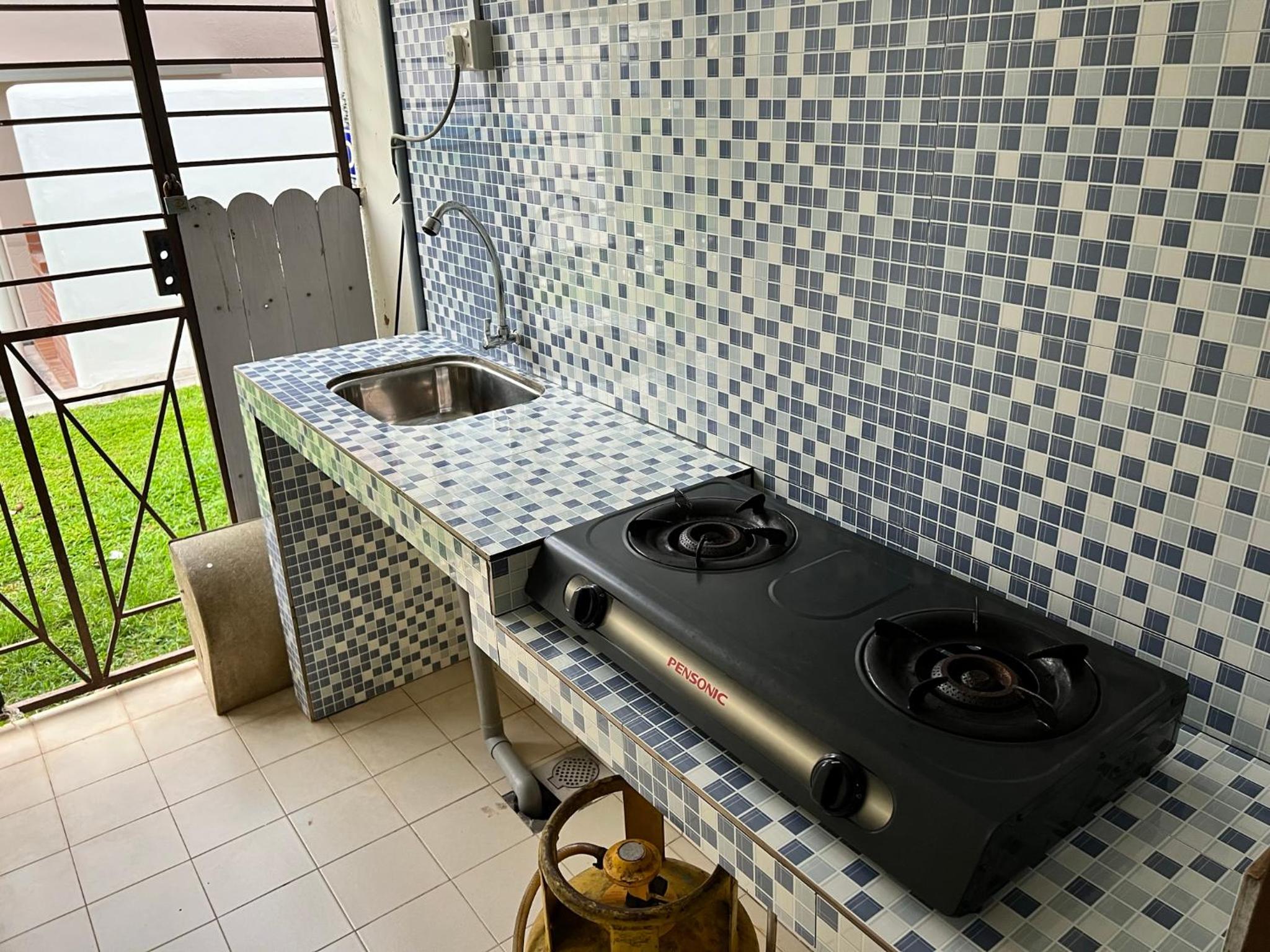 Villa photo 2