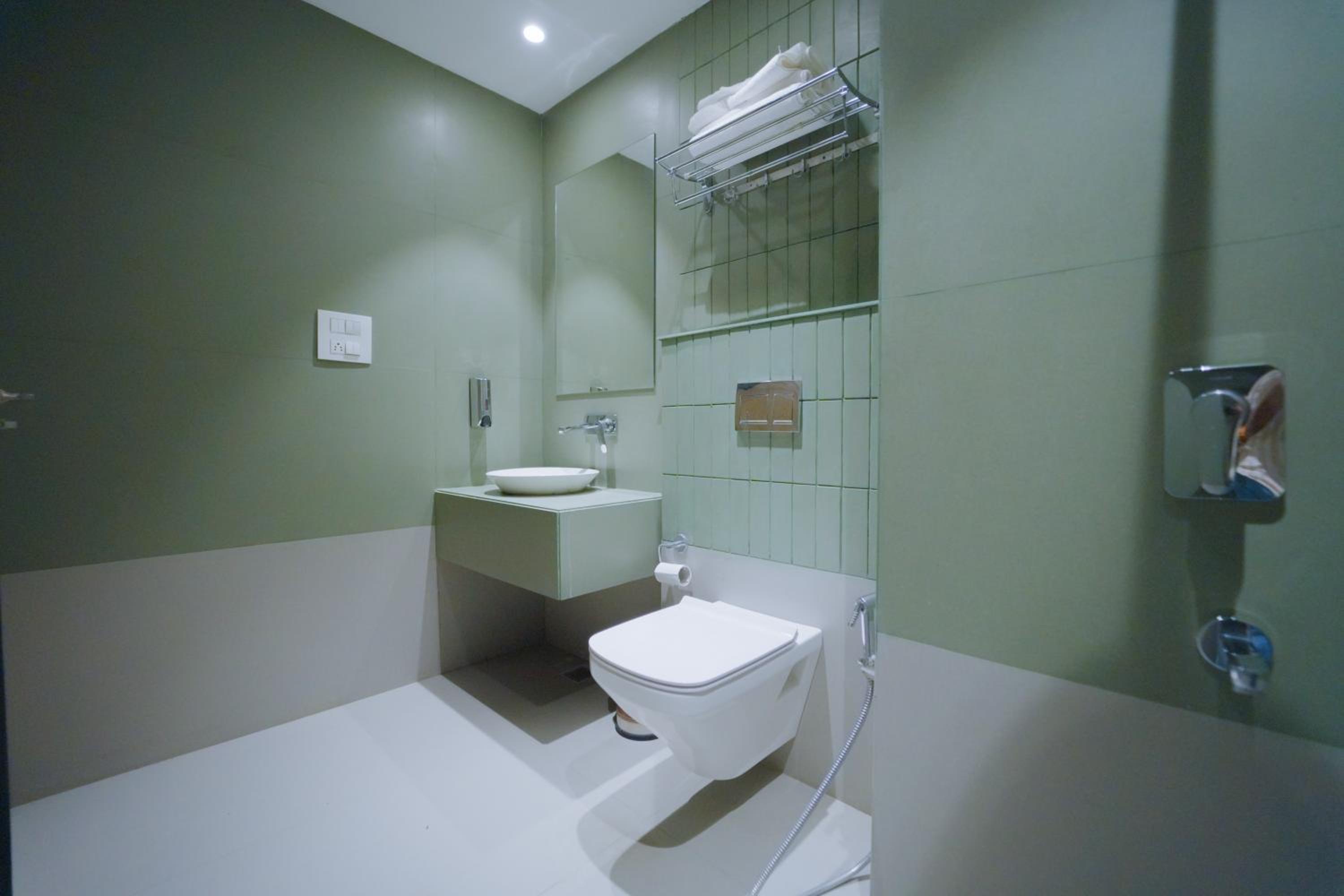 Double Room - Photo 14