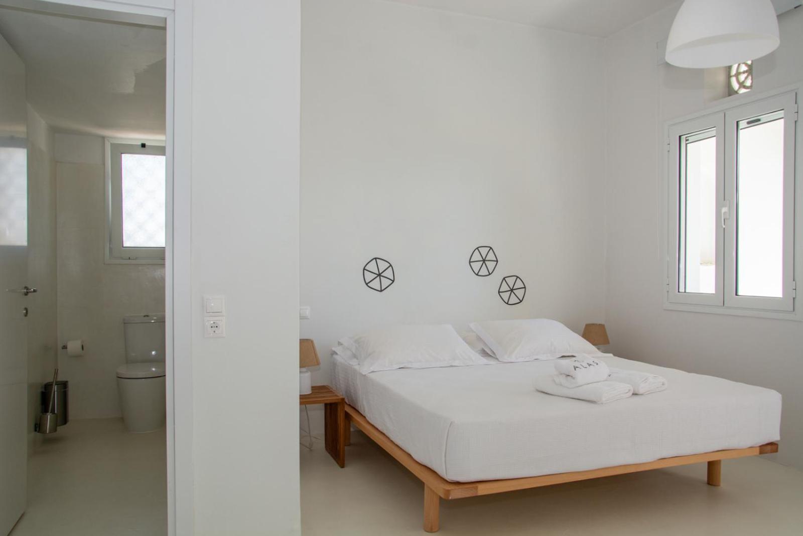 Two-Bedroom Suite photo 2