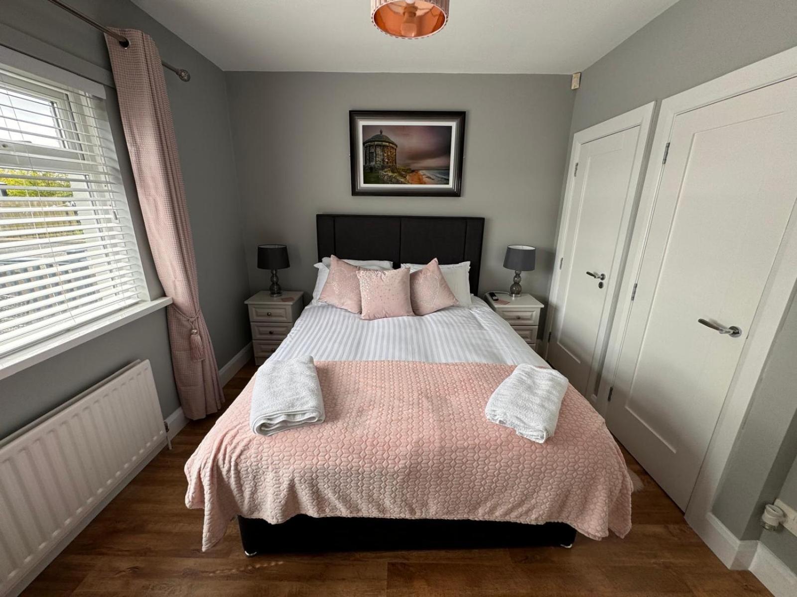 Deluxe King Room photo 2