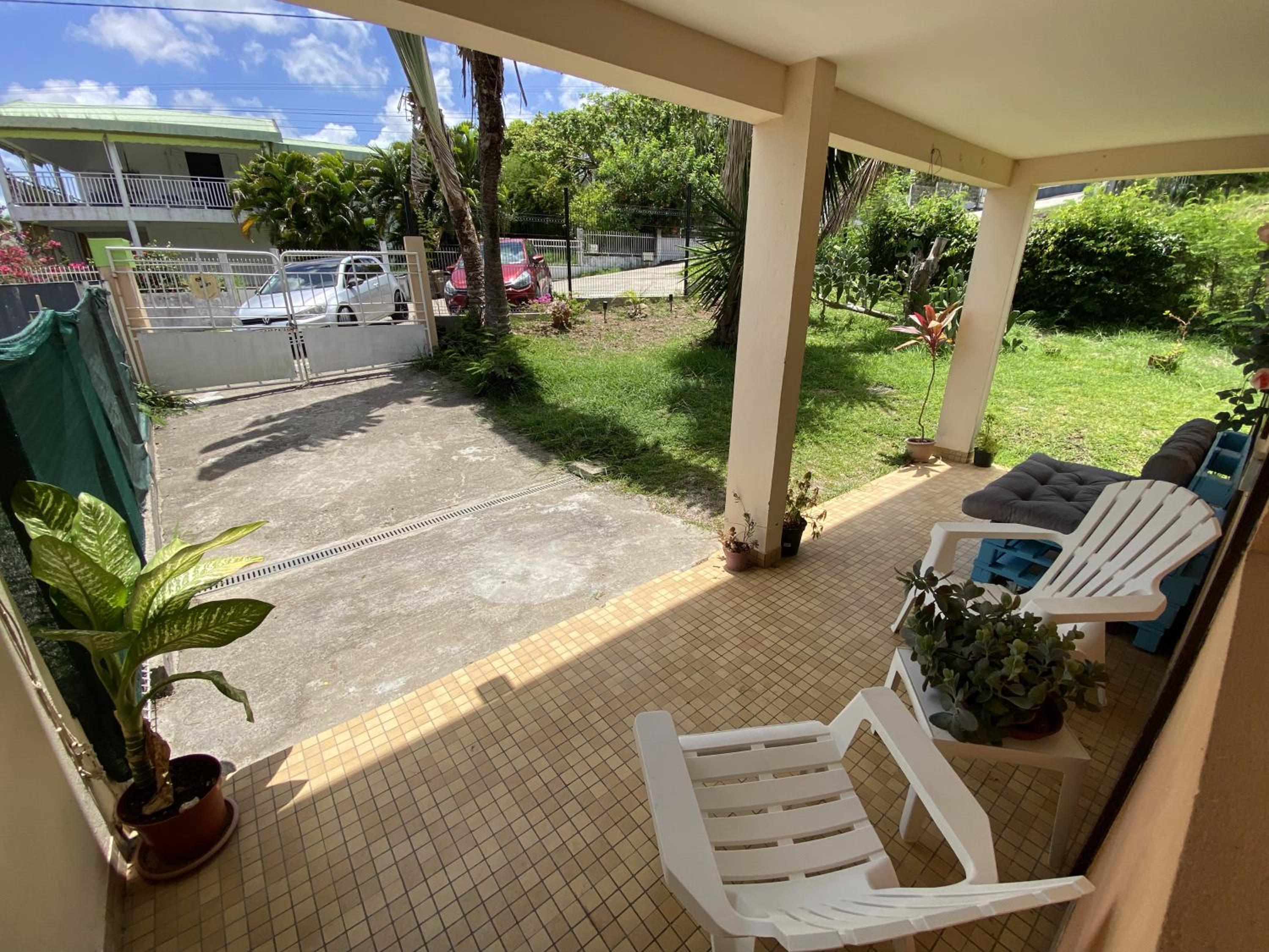 Apartment - Ground Floor photo 2