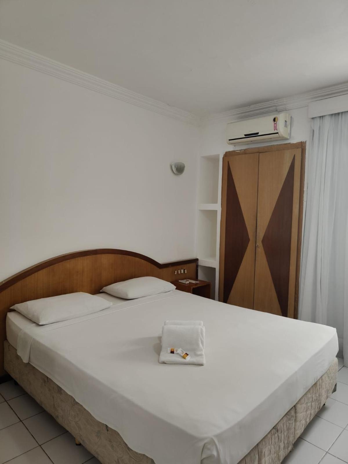 Standard - Photo 4