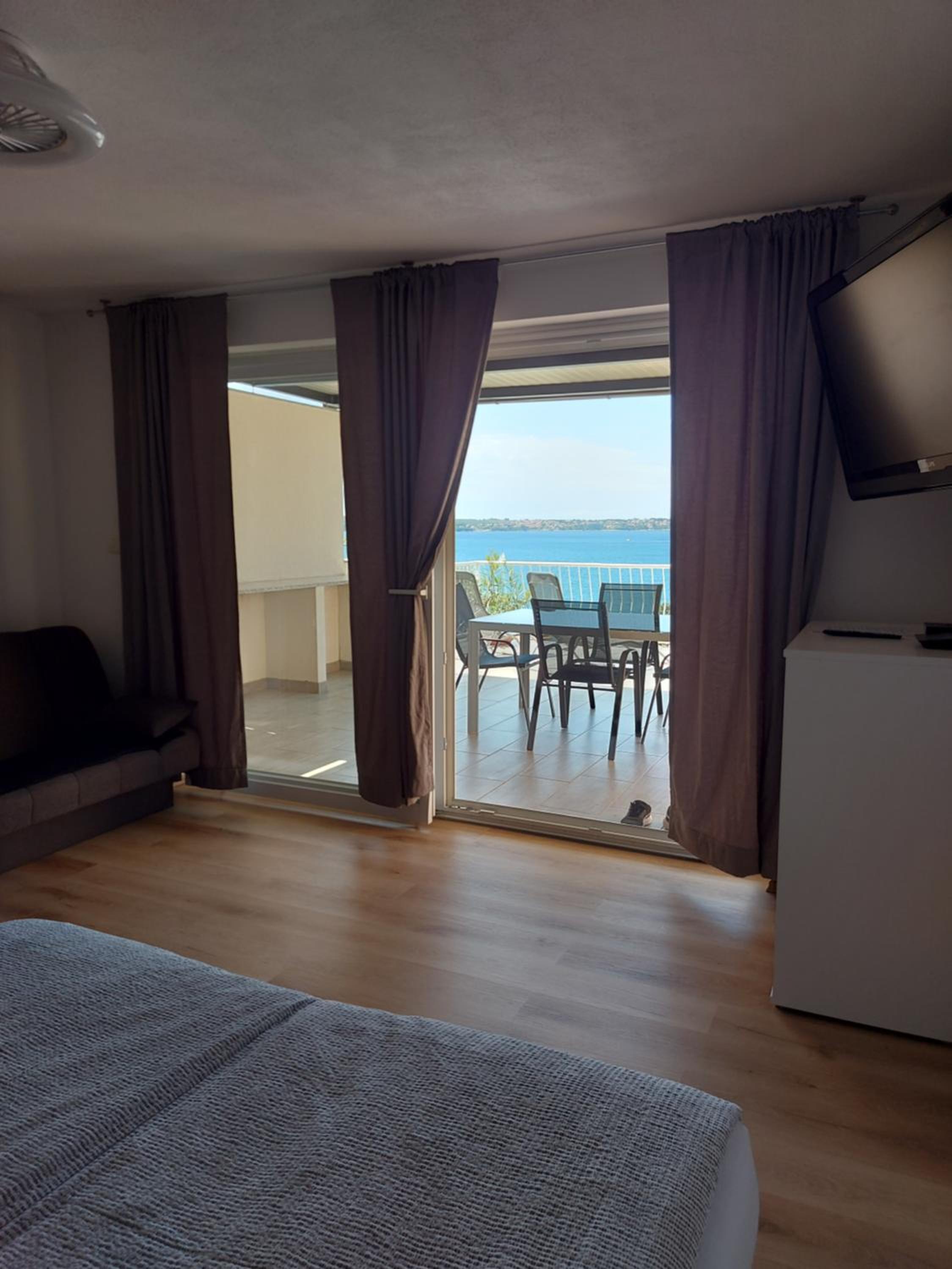 Apartment with Sea View photo 3
