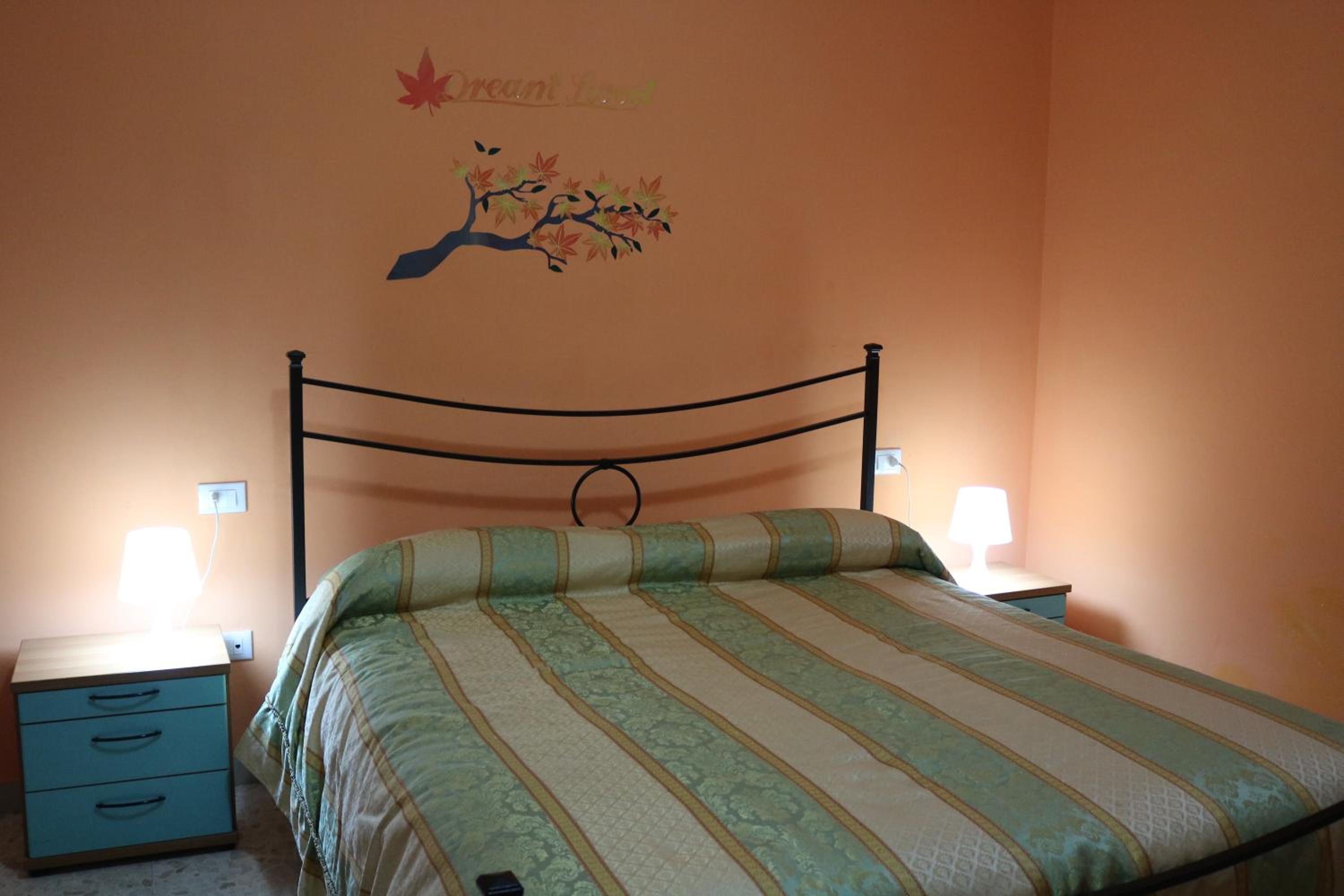 Standard Double or Twin Room photo 2