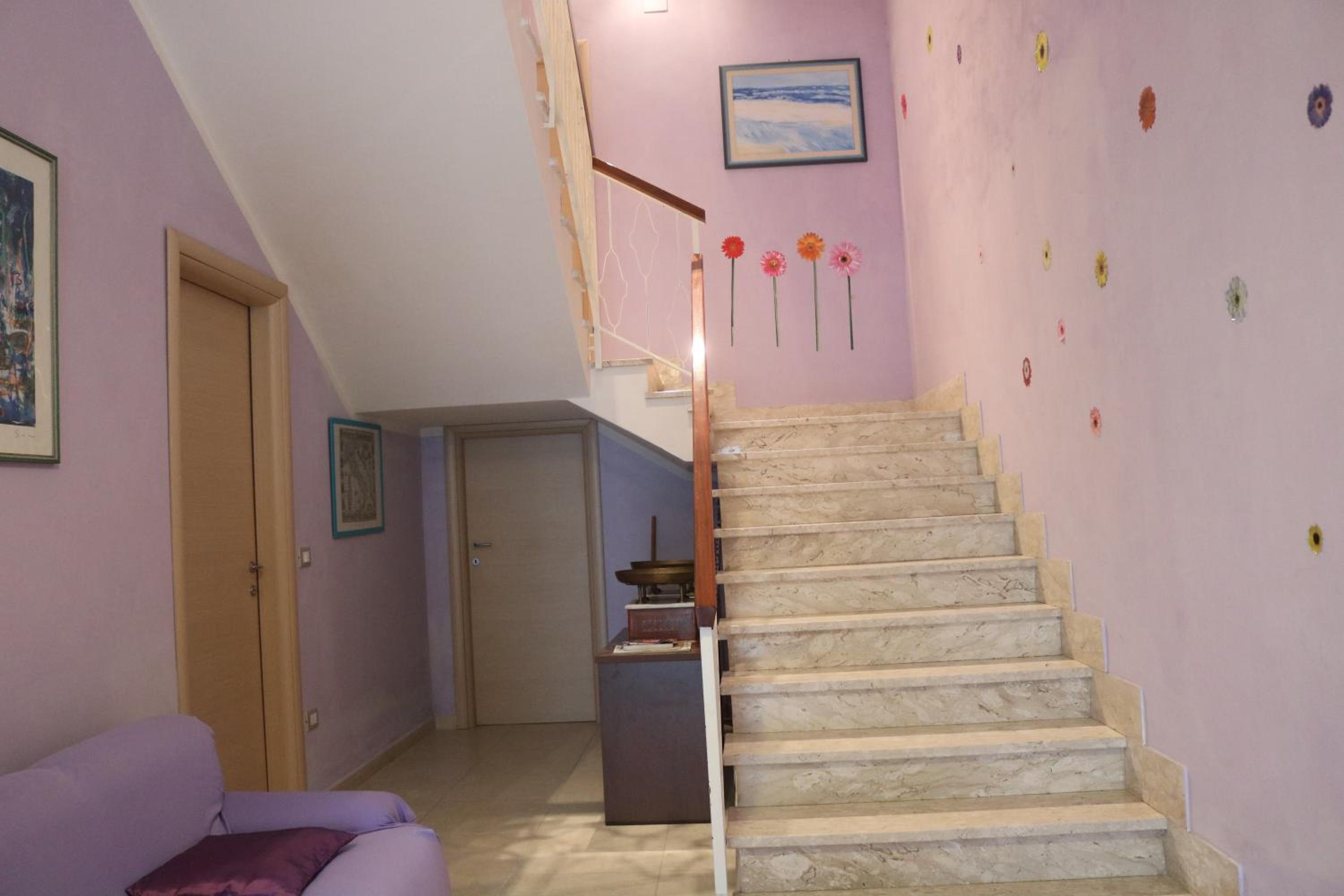 Standard Double or Twin Room photo 3