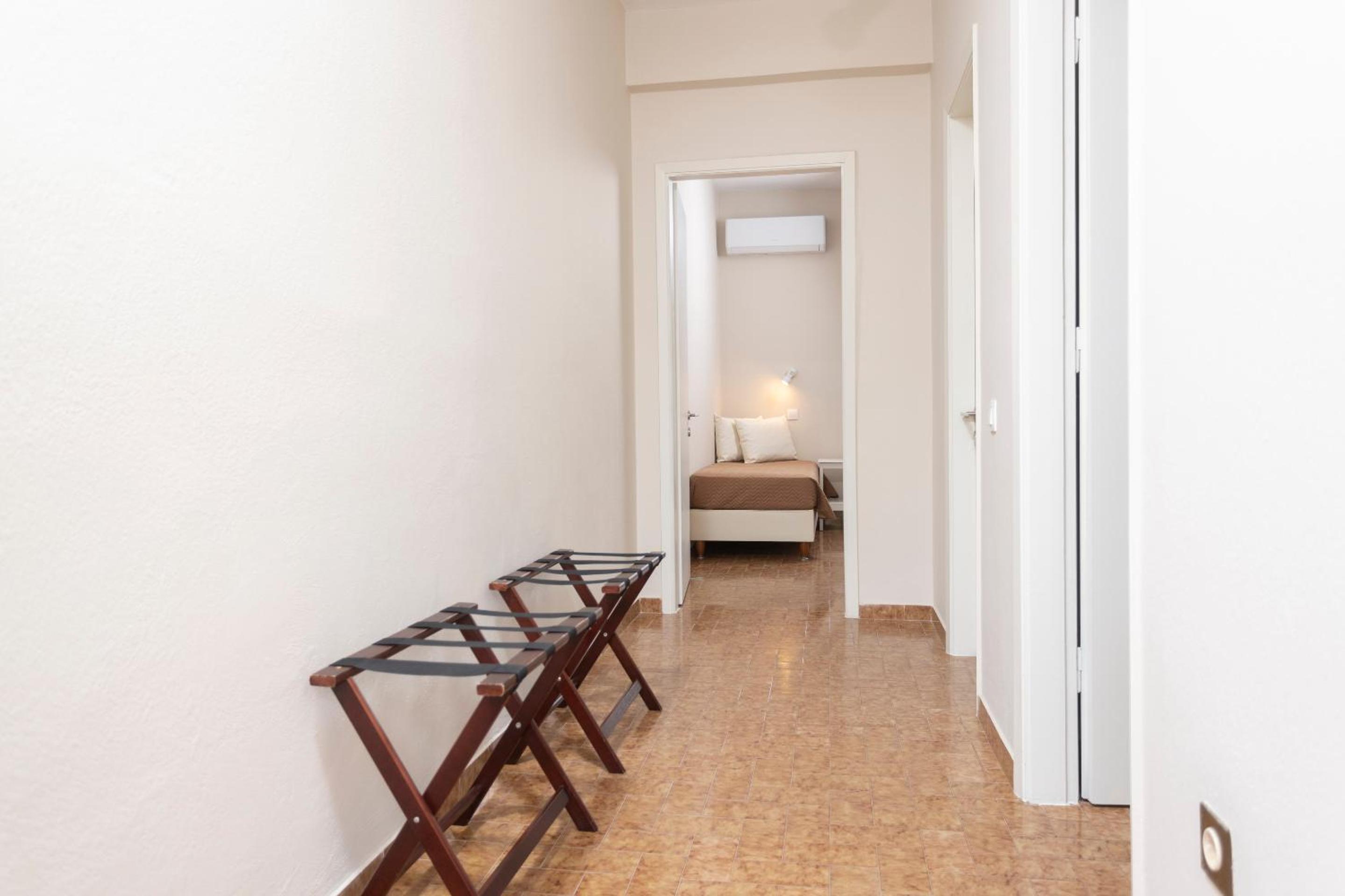 One-Bedroom Apartment with Sea View photo 3