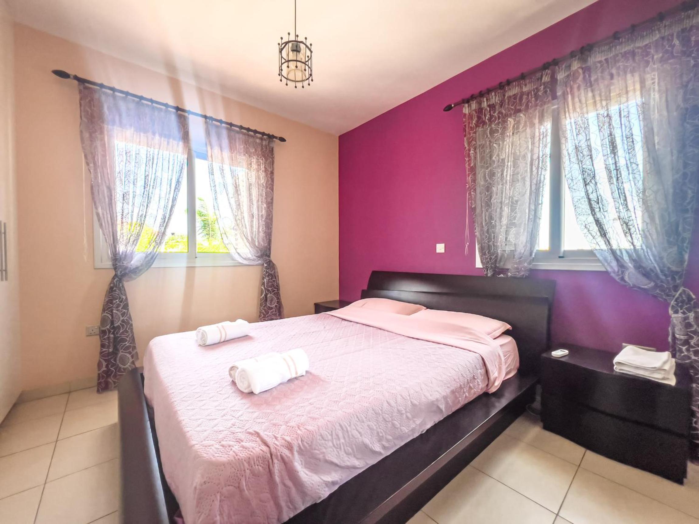 Three-Bedroom Villa photo 2