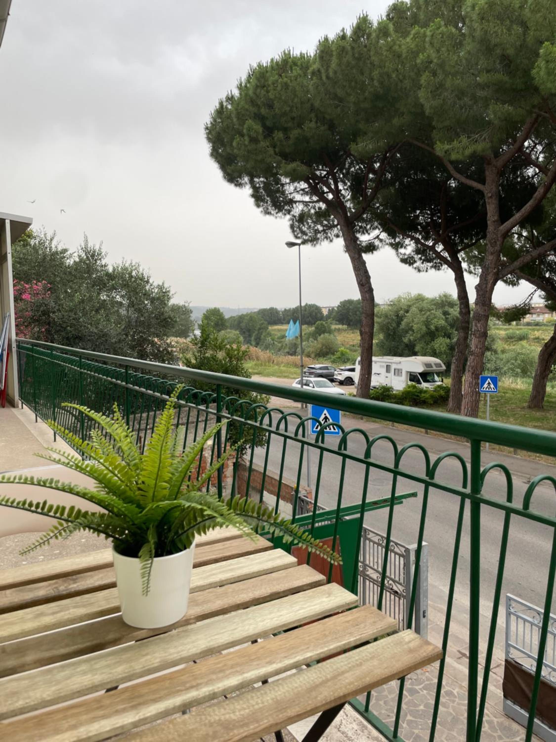 Three-Bedroom Apartment with View photo 2
