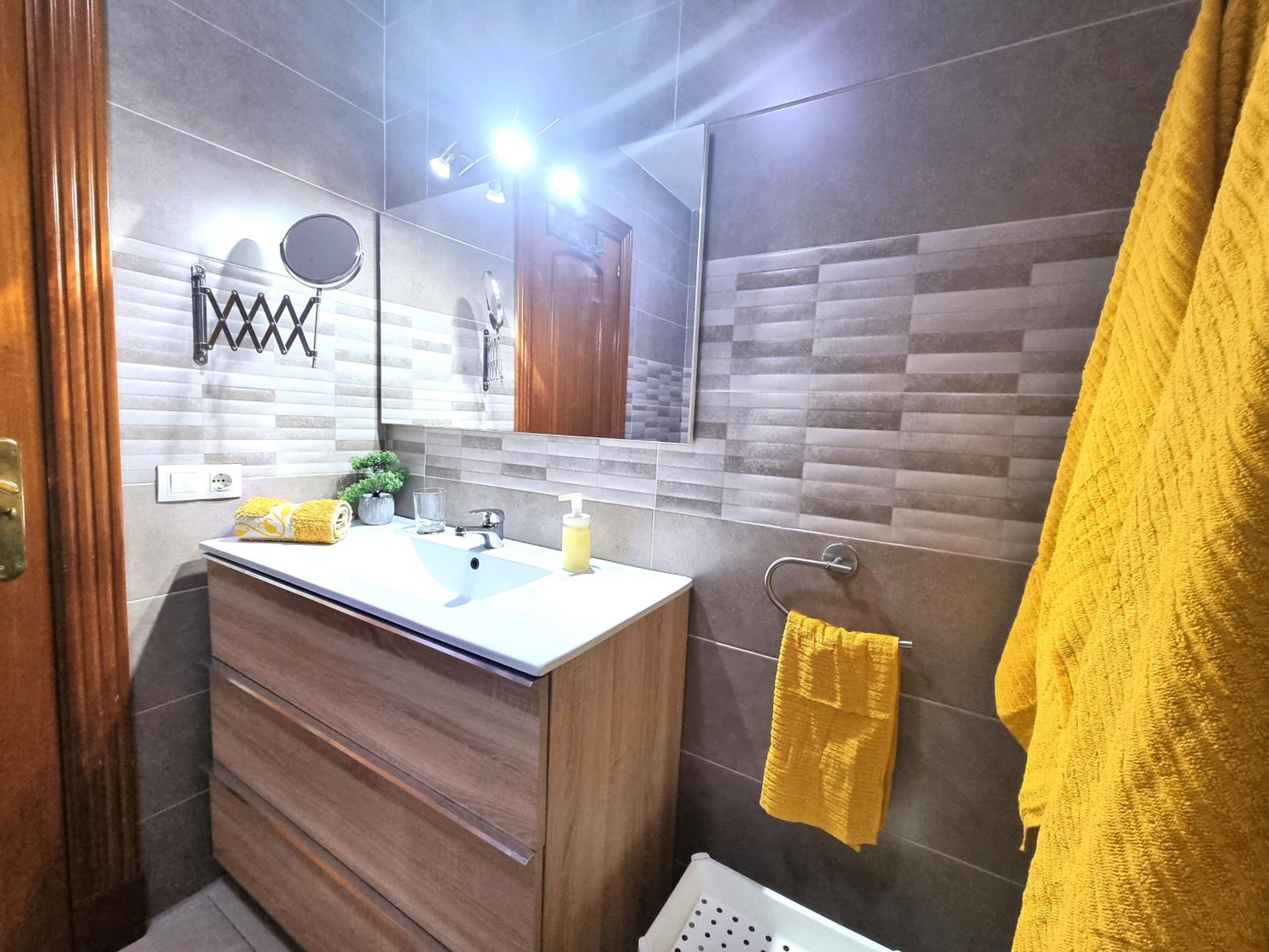 Deluxe King Room photo 3
