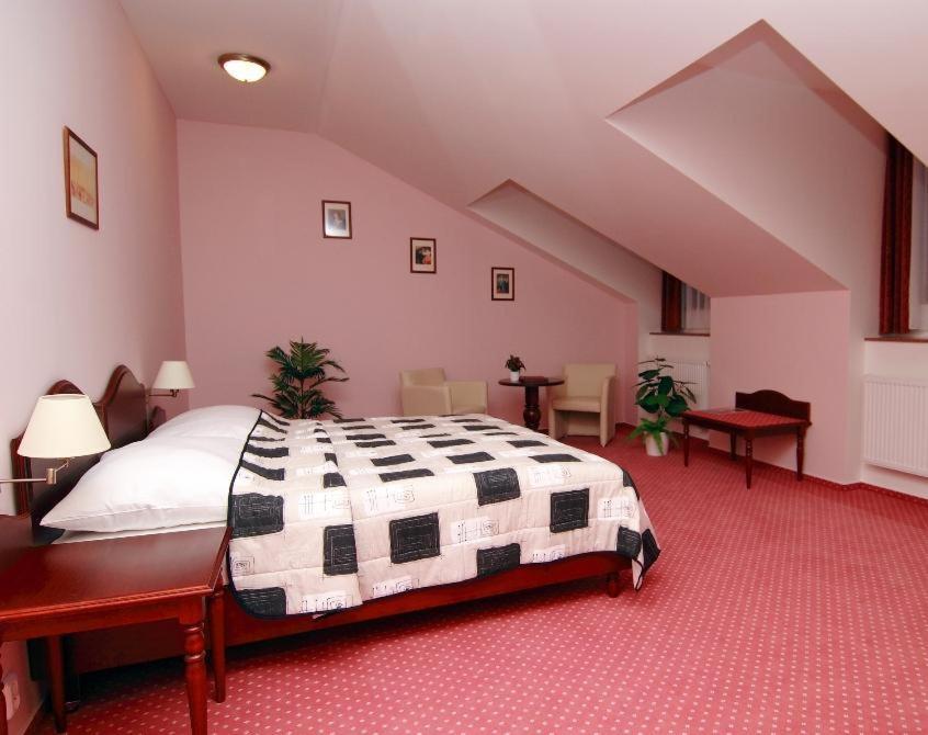 Double or Twin Room