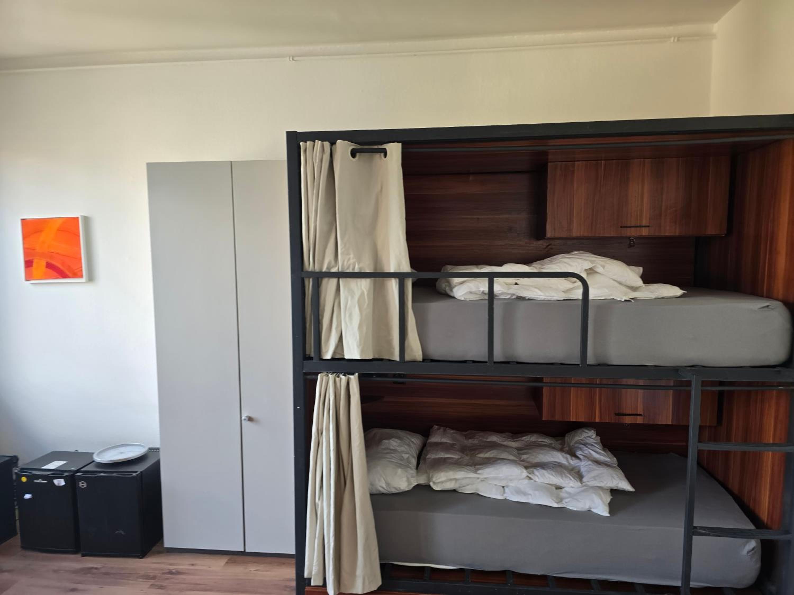 Bed In 4-Bed Dormitory Room photo 1