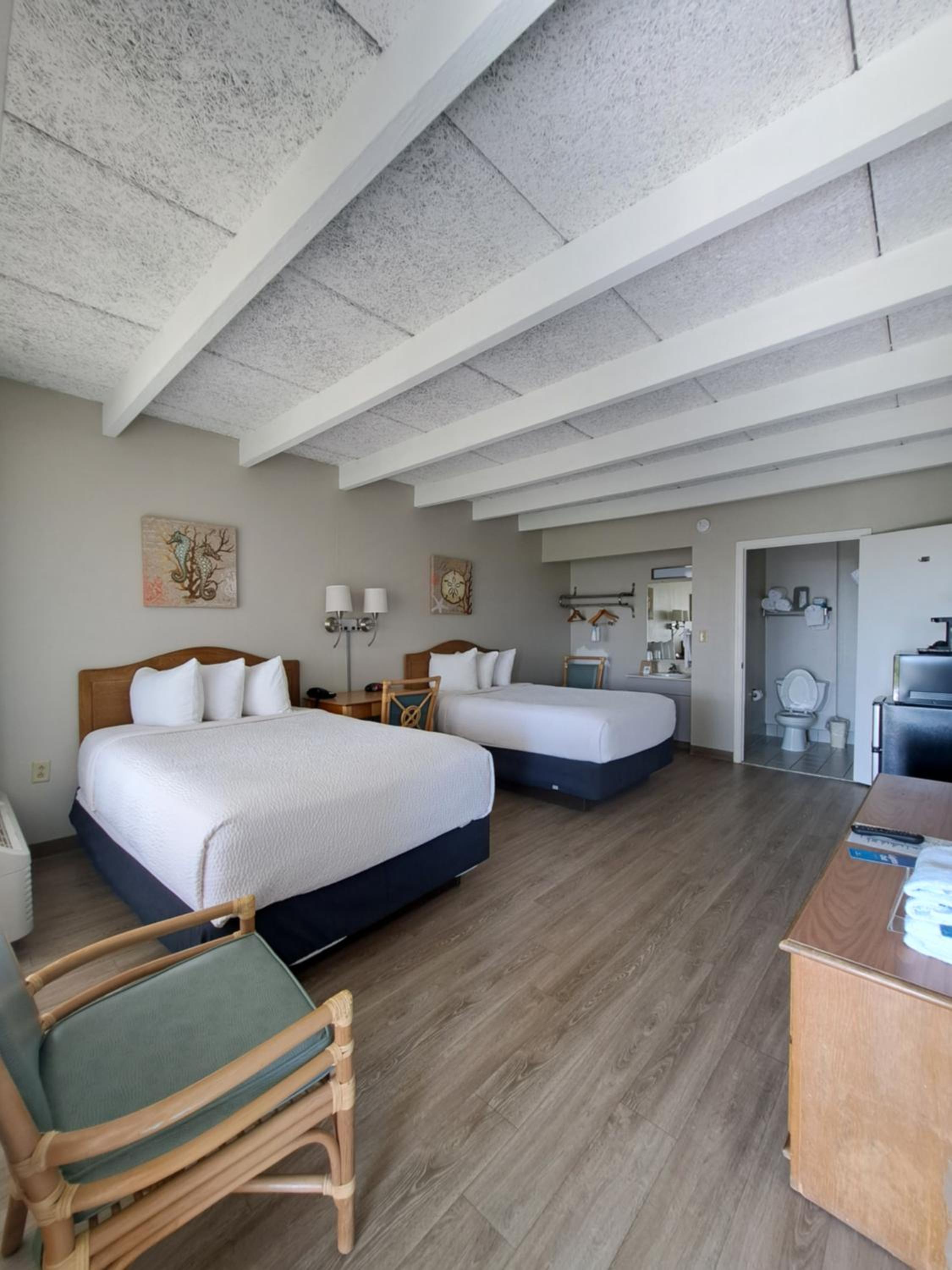 2 DOUBLE BEDS - PARTIAL OCEAN VIEW - Photo 4
