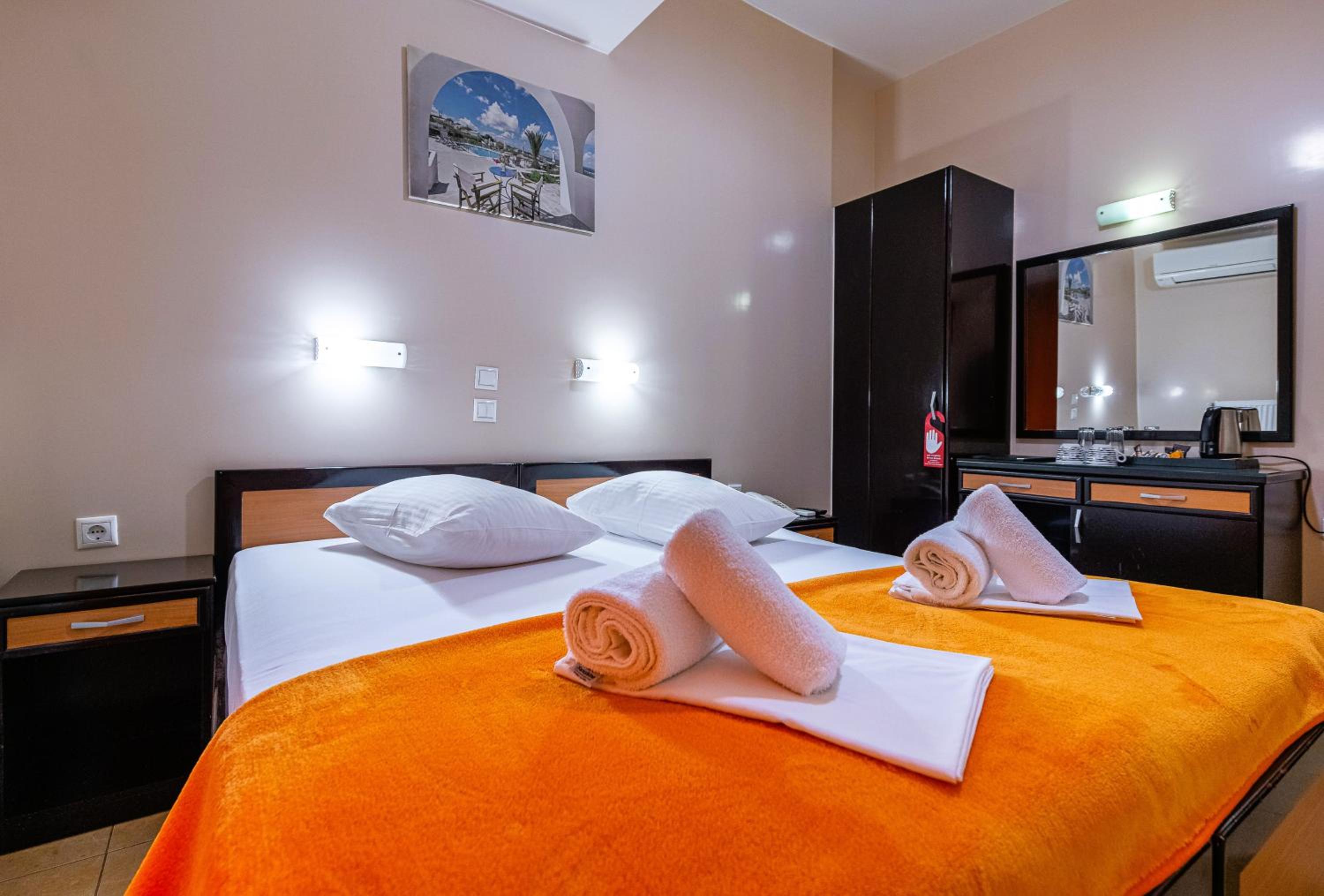 Economy Double or Twin Room - Photo 3