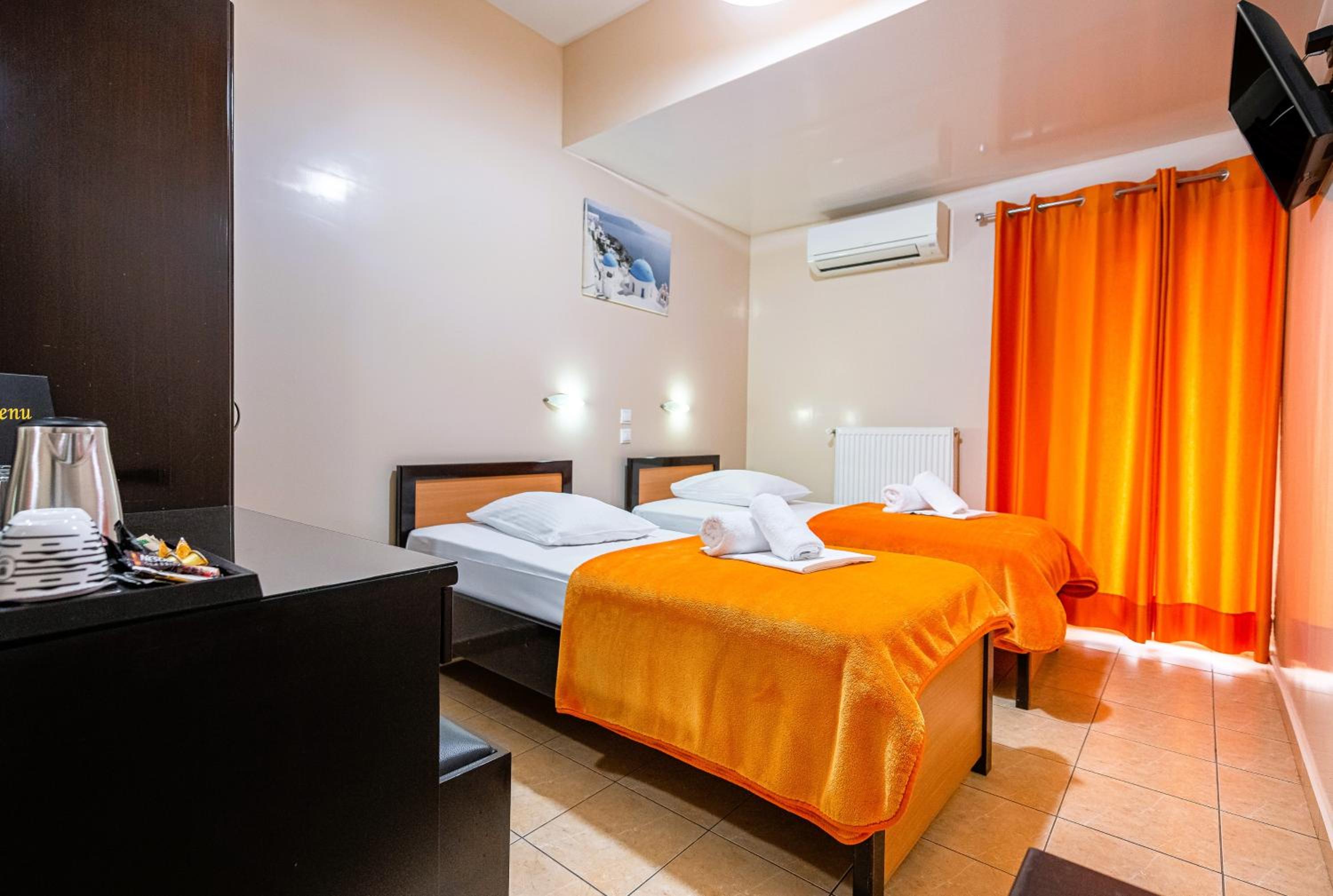 Economy Double or Twin Room - Photo 5