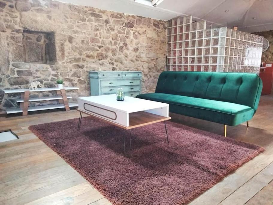 Casa de cuatro habitaciones