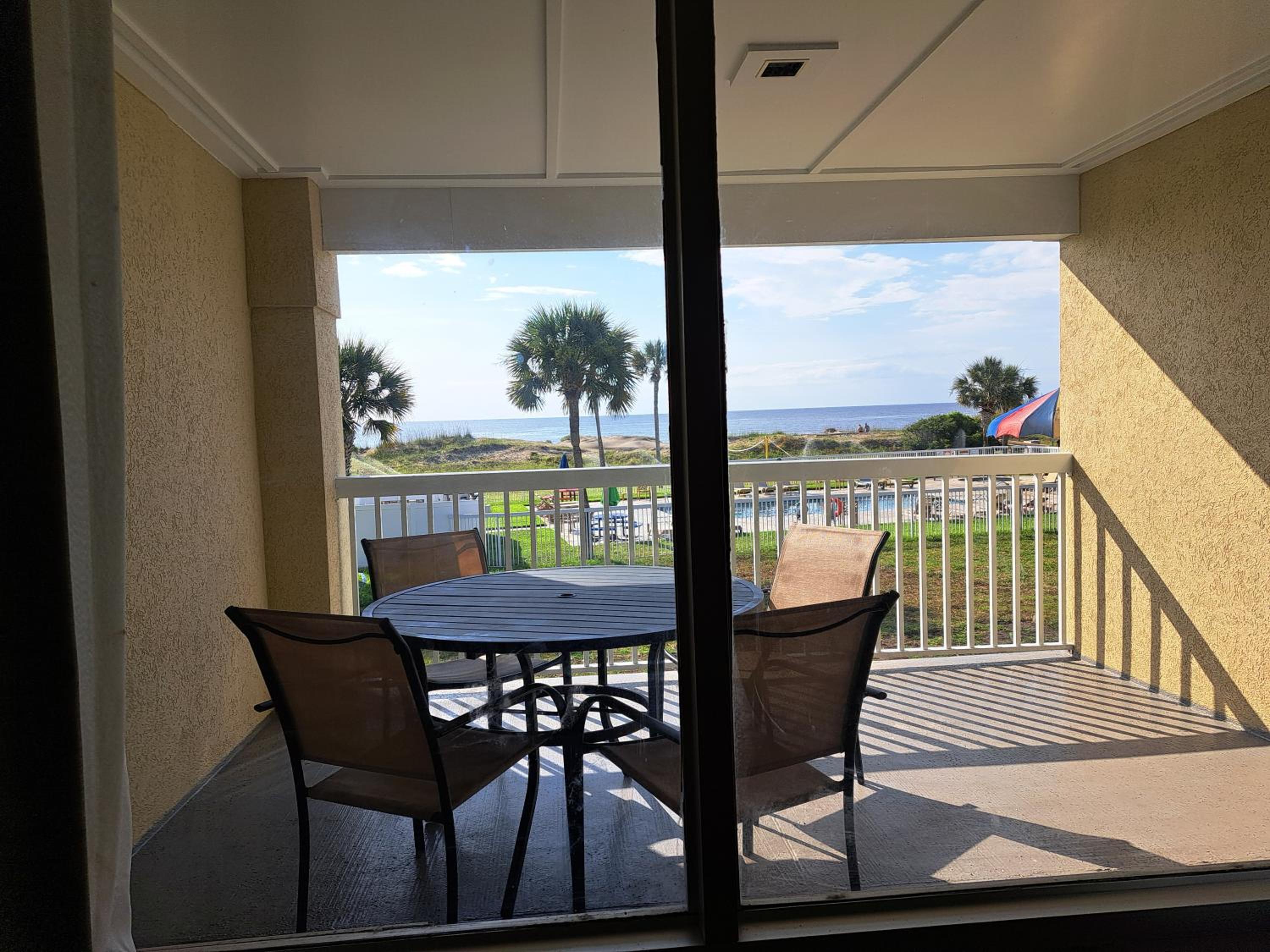 King Suite - Ocean View - Photo 2