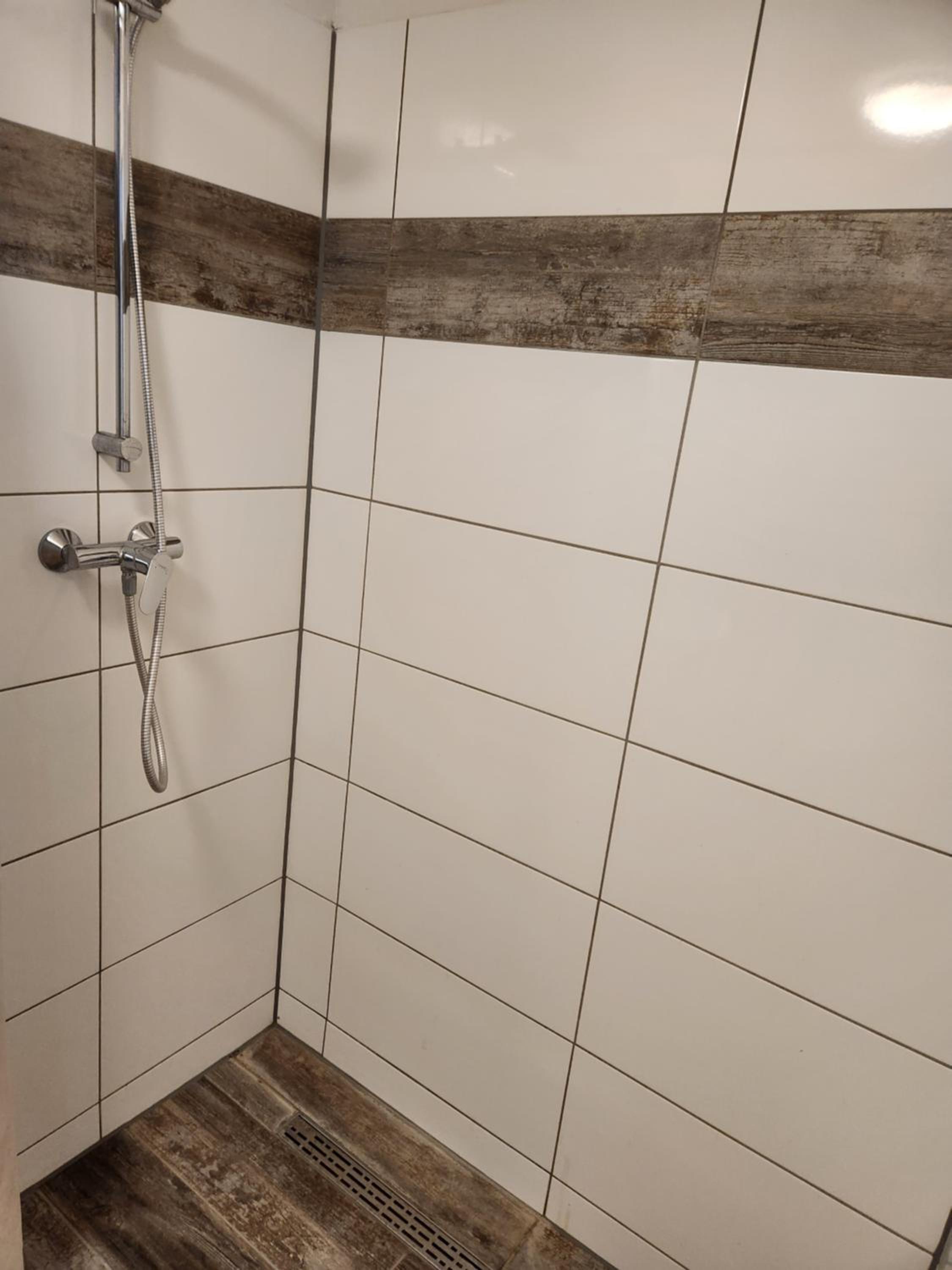 Quadruple Room with Private Bathroom photo 2