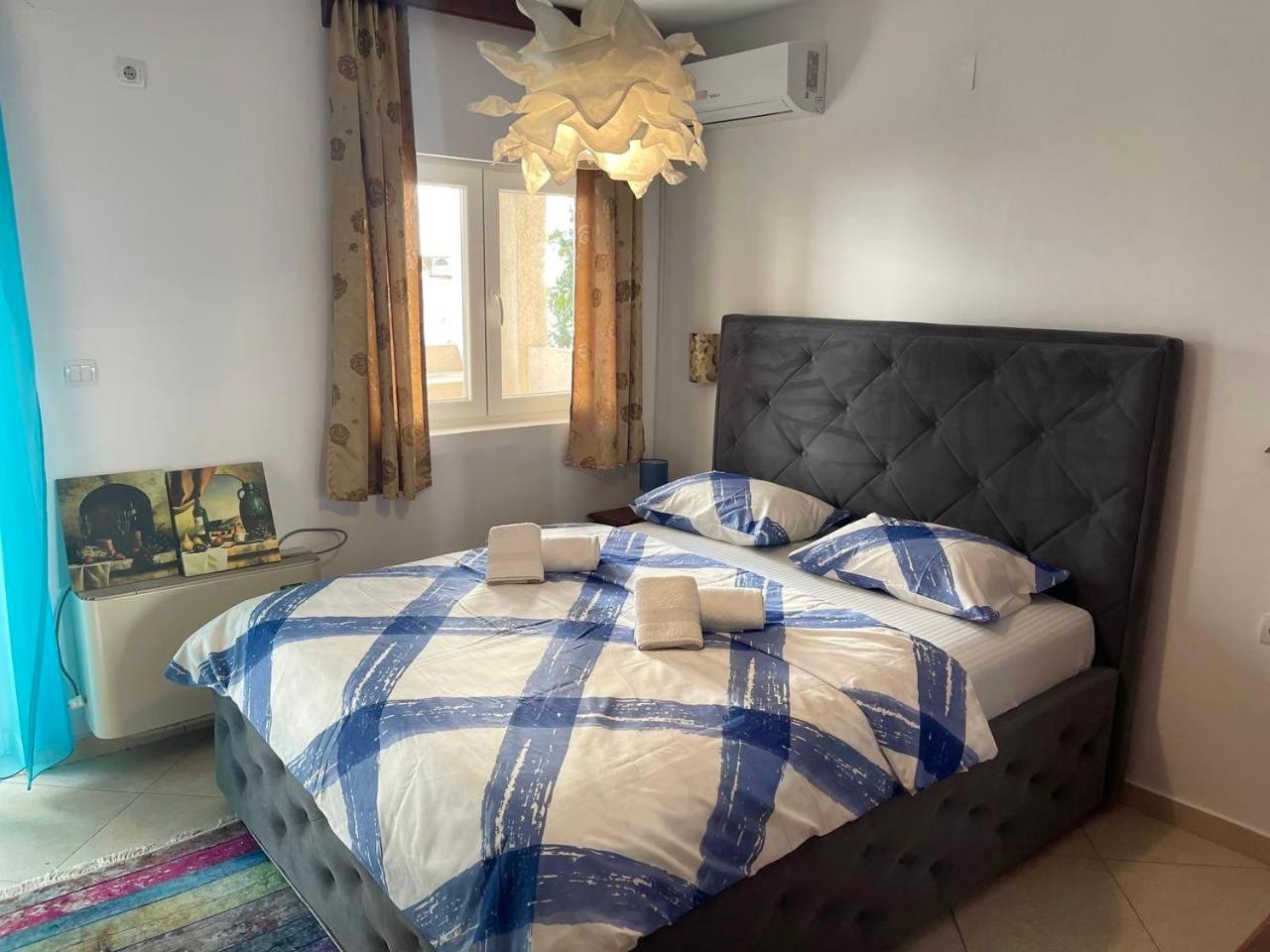 Studio Apartment photo 3