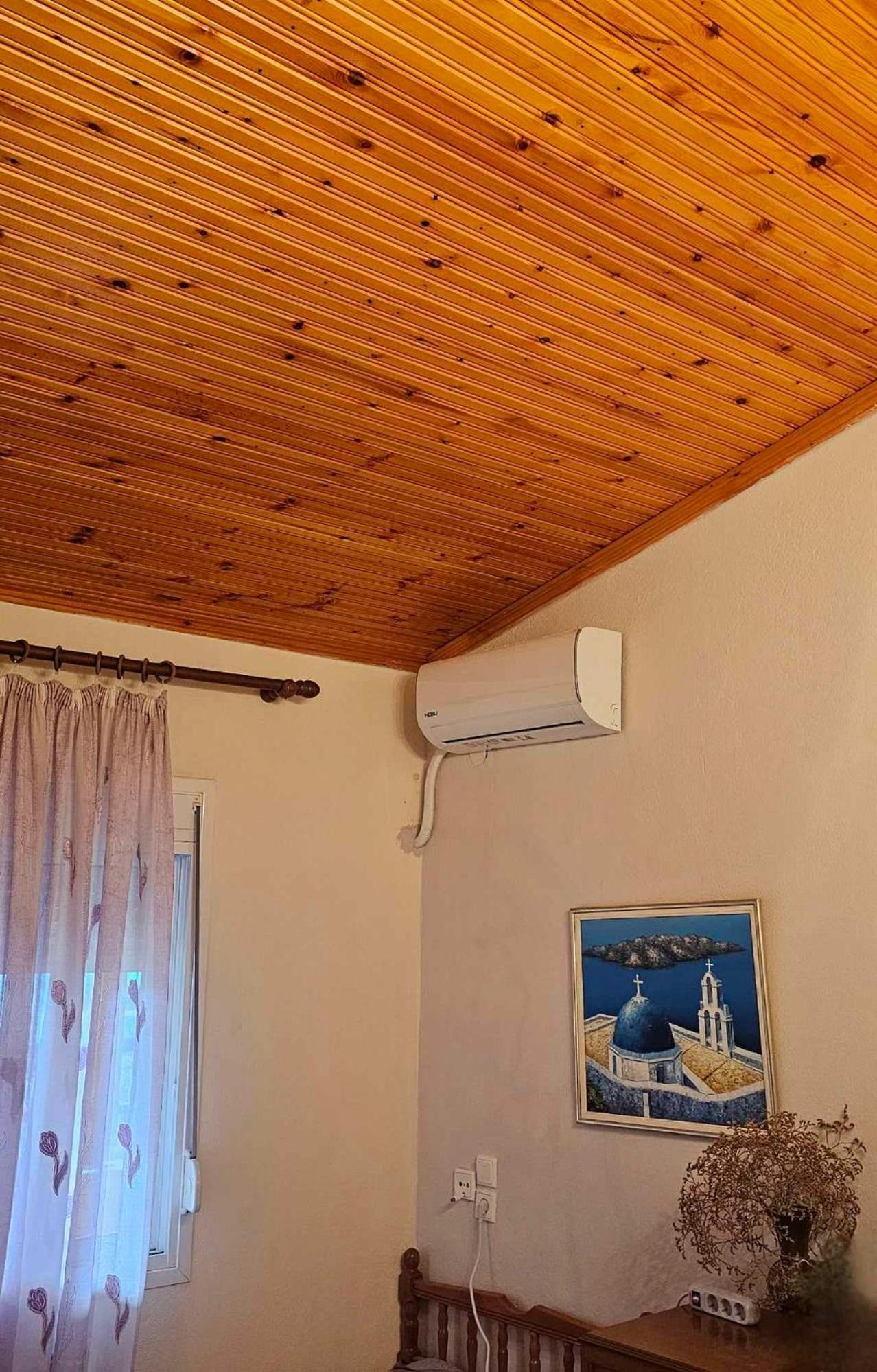 Four-Bedroom House photo 1