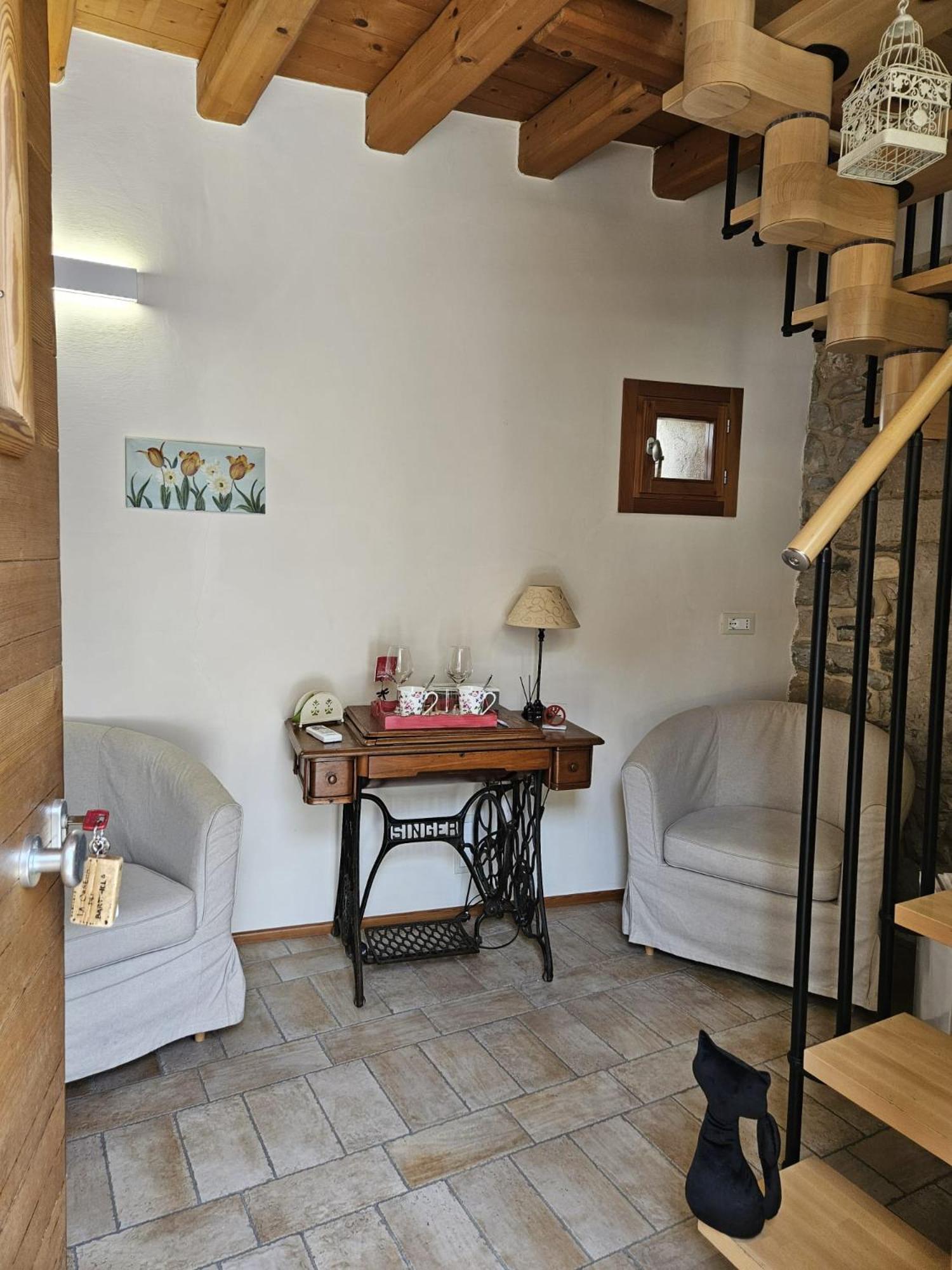 Double Room - Photo 10