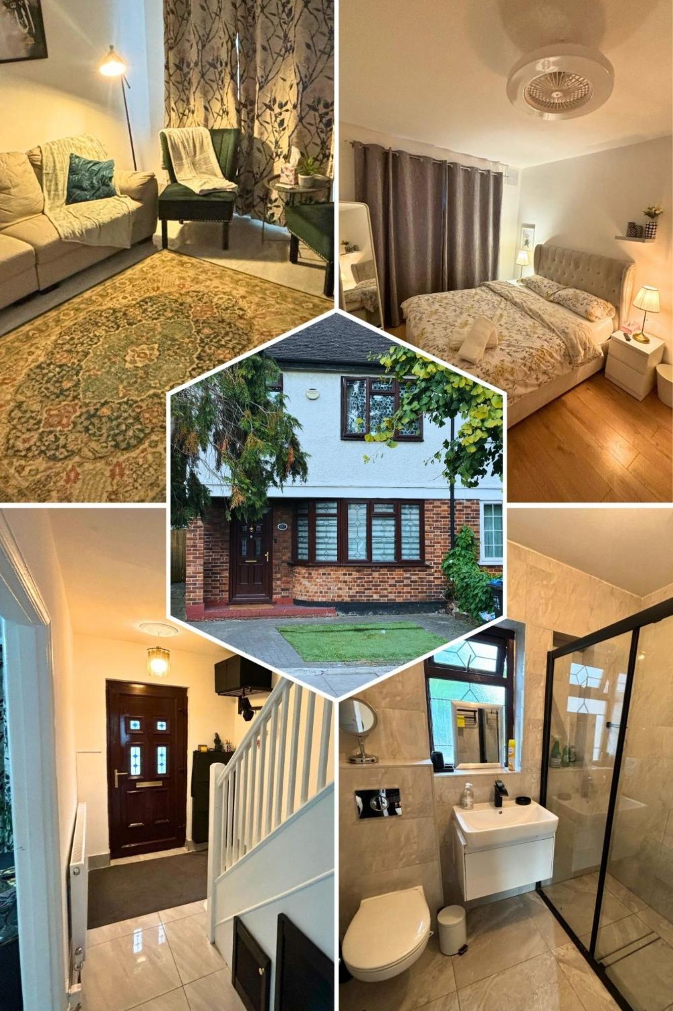 Three-Bedroom House photo 1