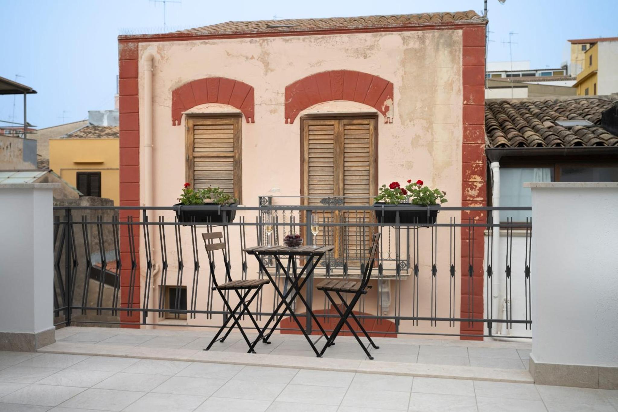 Triple Room with Balcony photo 3
